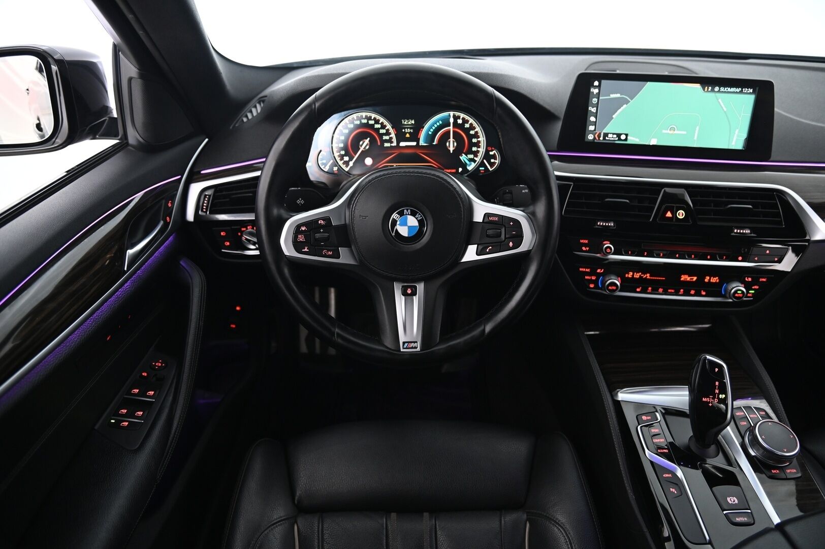 BMW 530 2017 G30 A Charged Edition M-Sport *ACC / HUD / Adapt. Ledit / Lämmitettävä ratti* - Akku kuntotarkastettu! / Näyttävä yksilö hyvillä varusteilla! / 2xrenkaat vanteilla* - Osta nyt, maksa vasta ensi vuonna