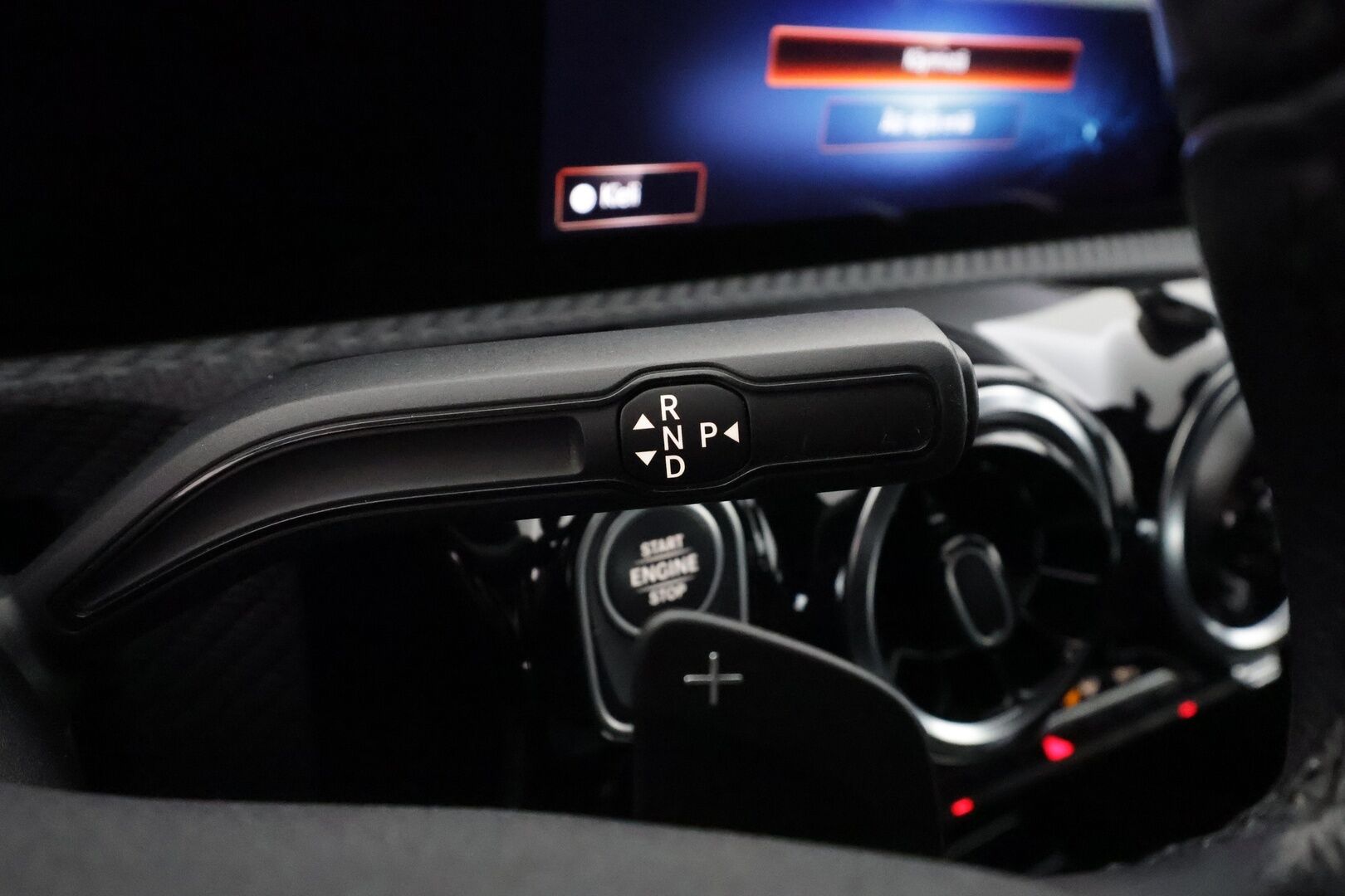 Mercedes-Benz A 2021 250 e A Business Style Edition EQ Power - | Distronic Pro | P.Kamera | Lisälämmitin | Puolinahat | LED High Performance | Sporttipenkit | Navi | Suomi-auto | Kahdet Renkaat |