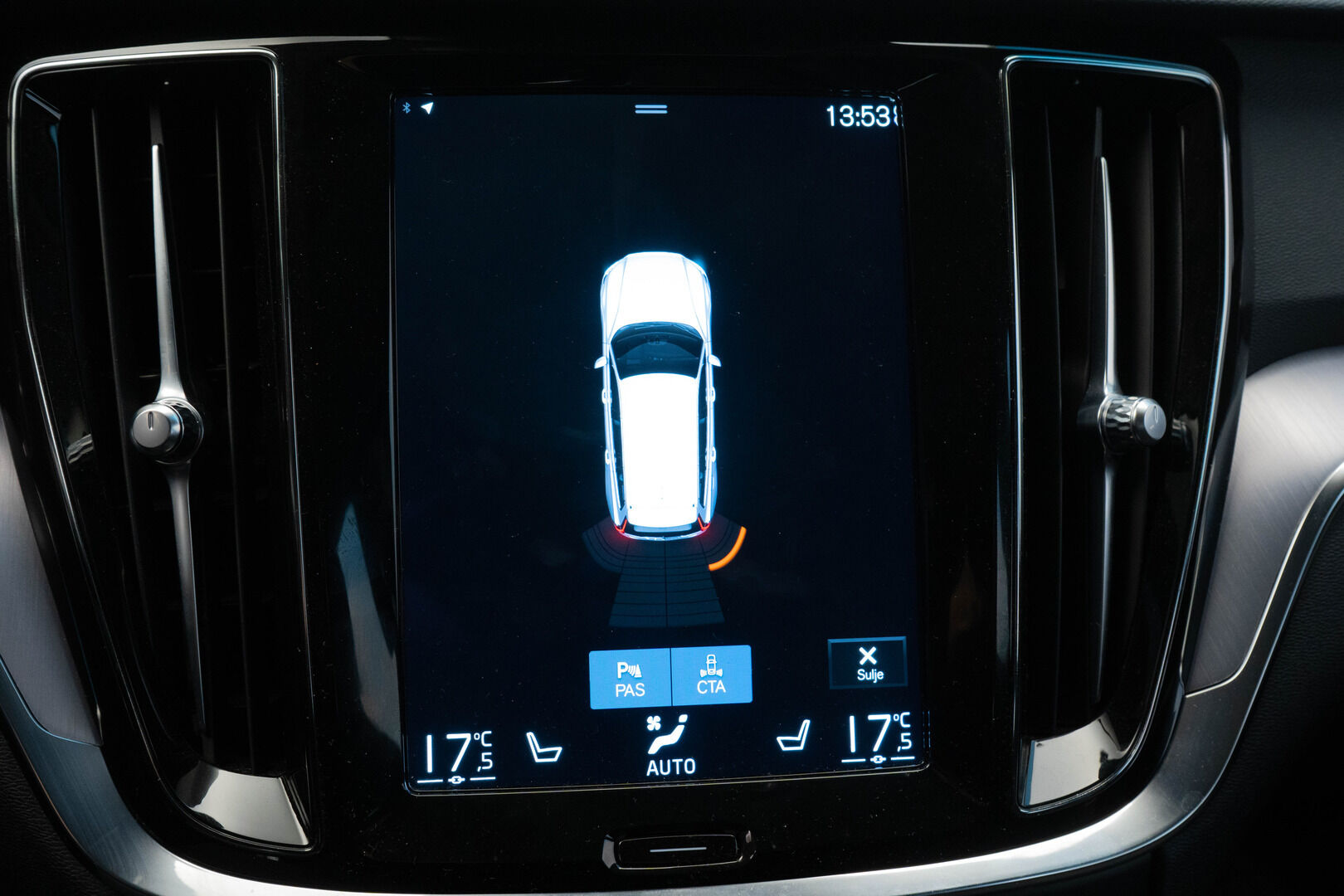 Volvo V60 2021 B4 MHEV Momentum aut - Suomi-auto |Vetokoukku | Blis | ACC |