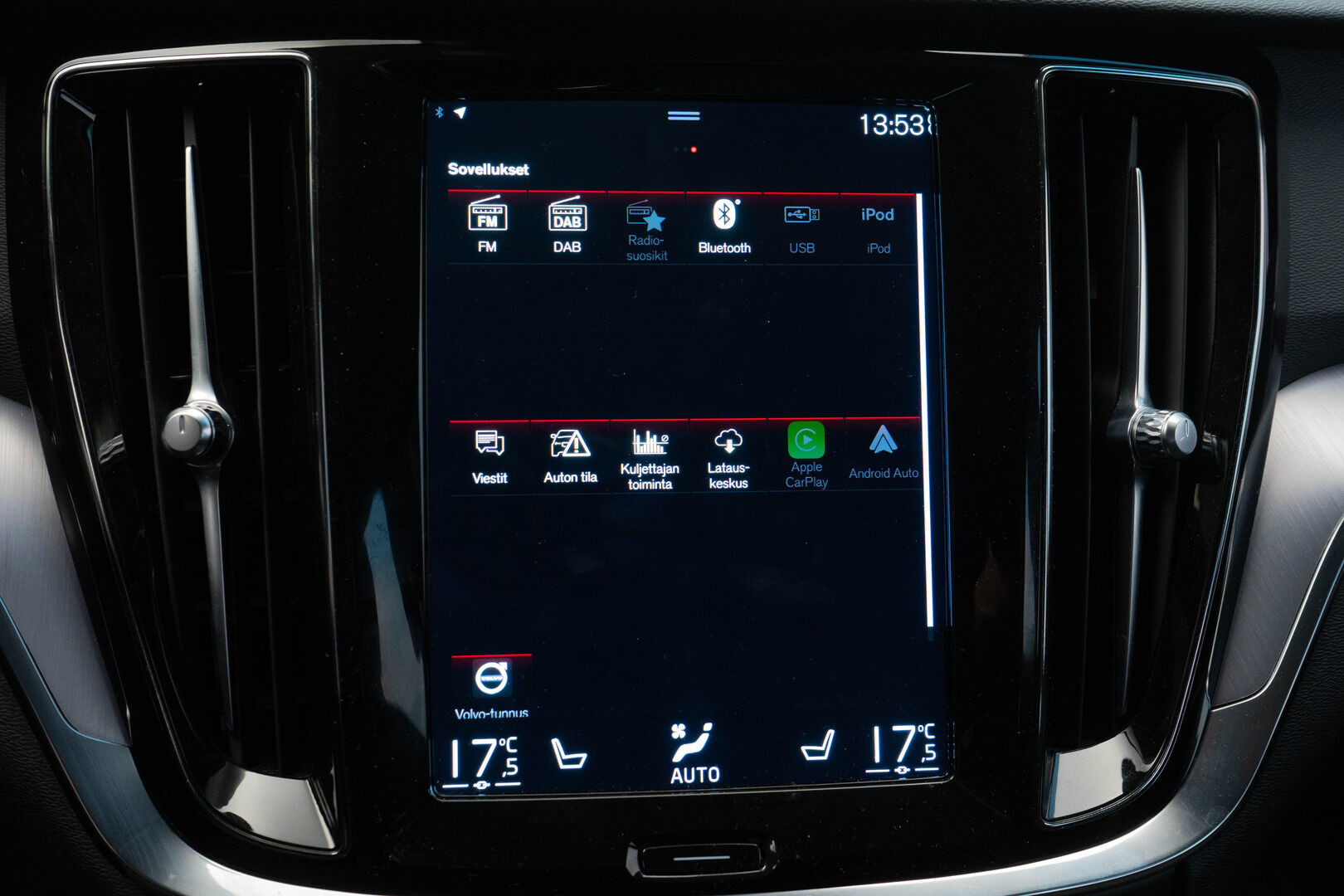 Volvo V60 2021 B4 MHEV Momentum aut - Suomi-auto |Vetokoukku | Blis | ACC |