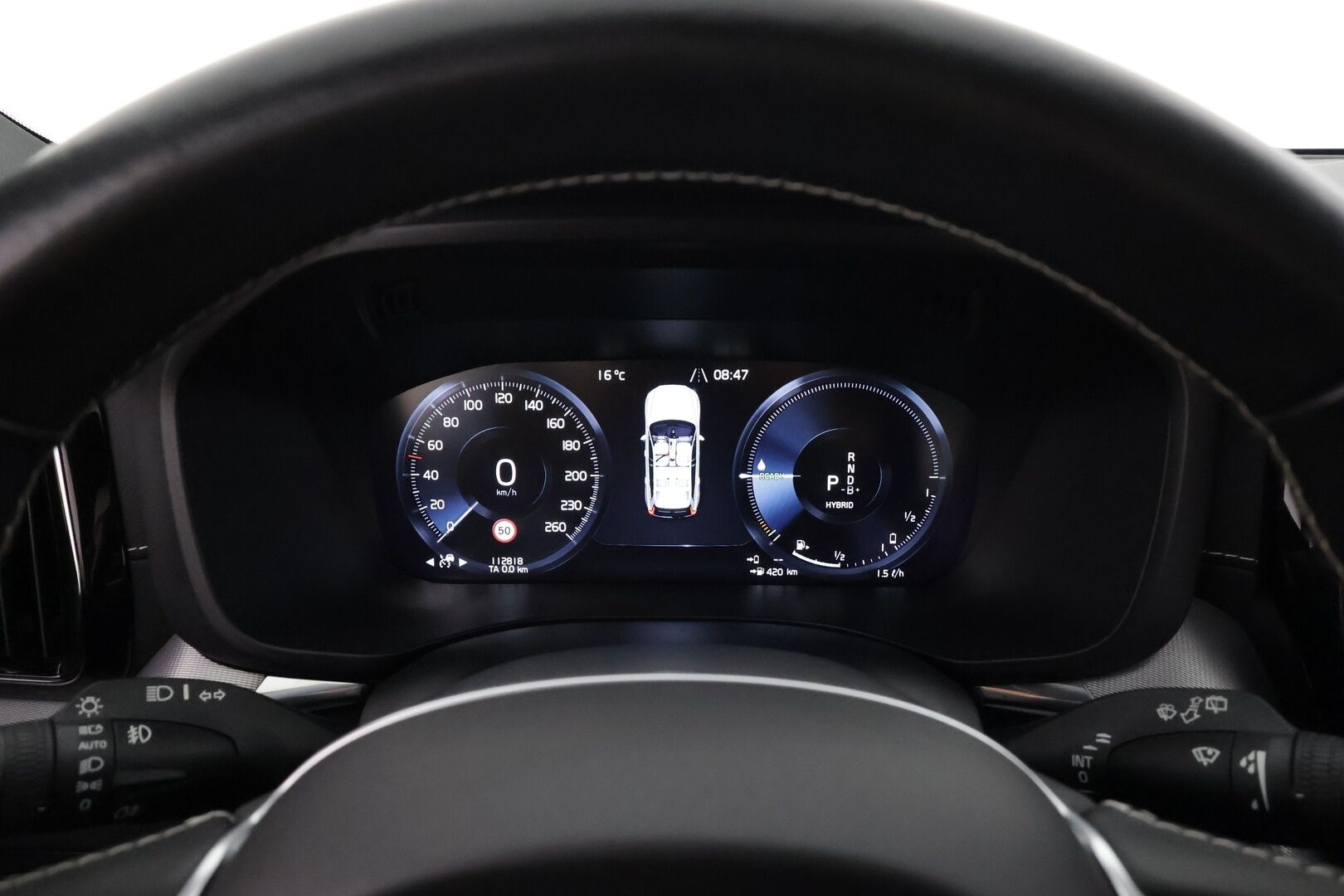 Volvo XC60 2021 T6 TwE AWD Business R-Design aut. * ACC / P.kamera / Webasto / Panorama / H&K / Muistipenkki / Full LED / Koukku * - 1.Om Suomi-auto / Akku kuntotarkastettu / Kahdet renkaat aluvanteilla / Merkkihuollettu