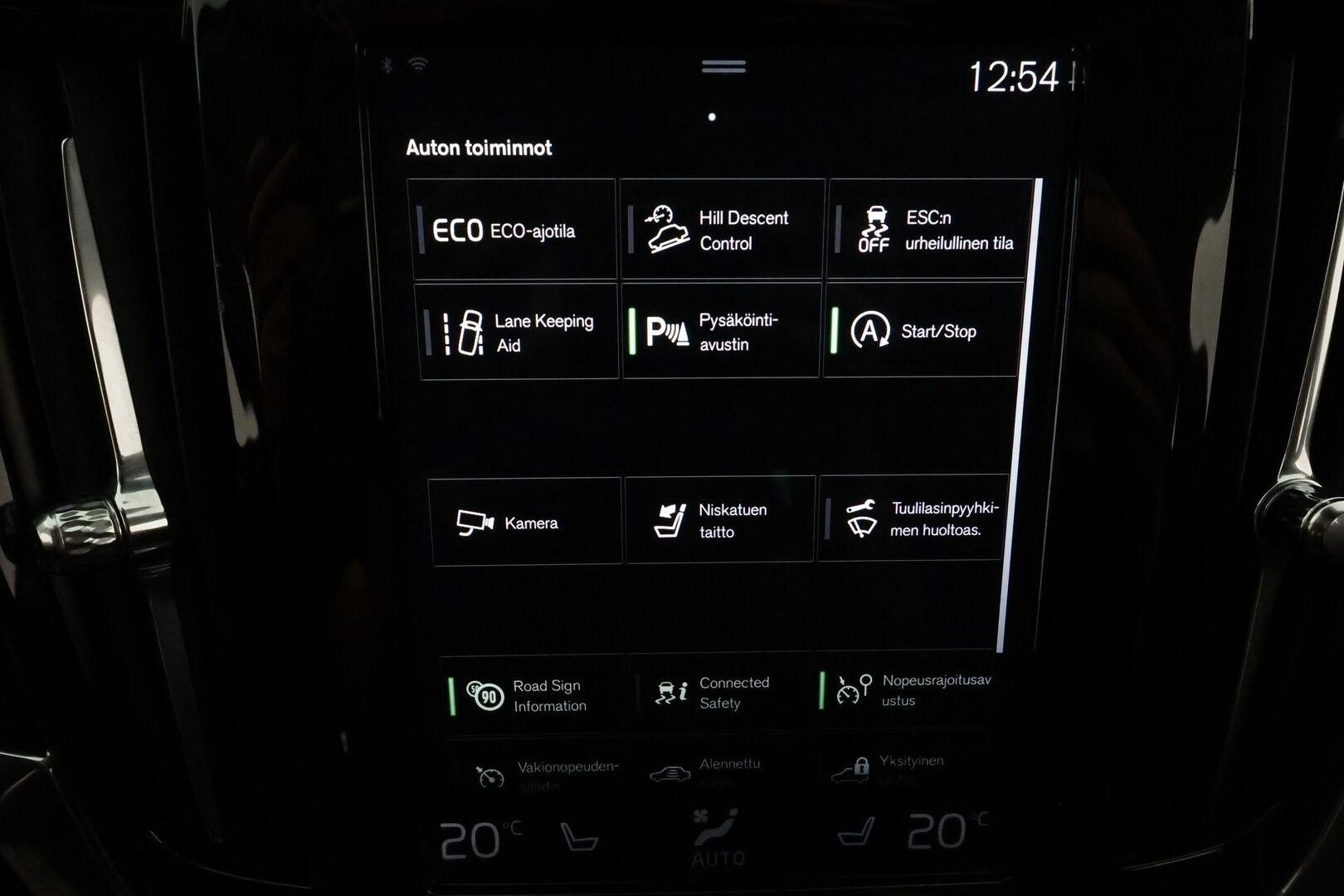 Volvo V90 Cross Country 2018 D4 AWD **Adapt.vakkari / Koukku / Webasto / P.kamera / Ratinlämmitin**