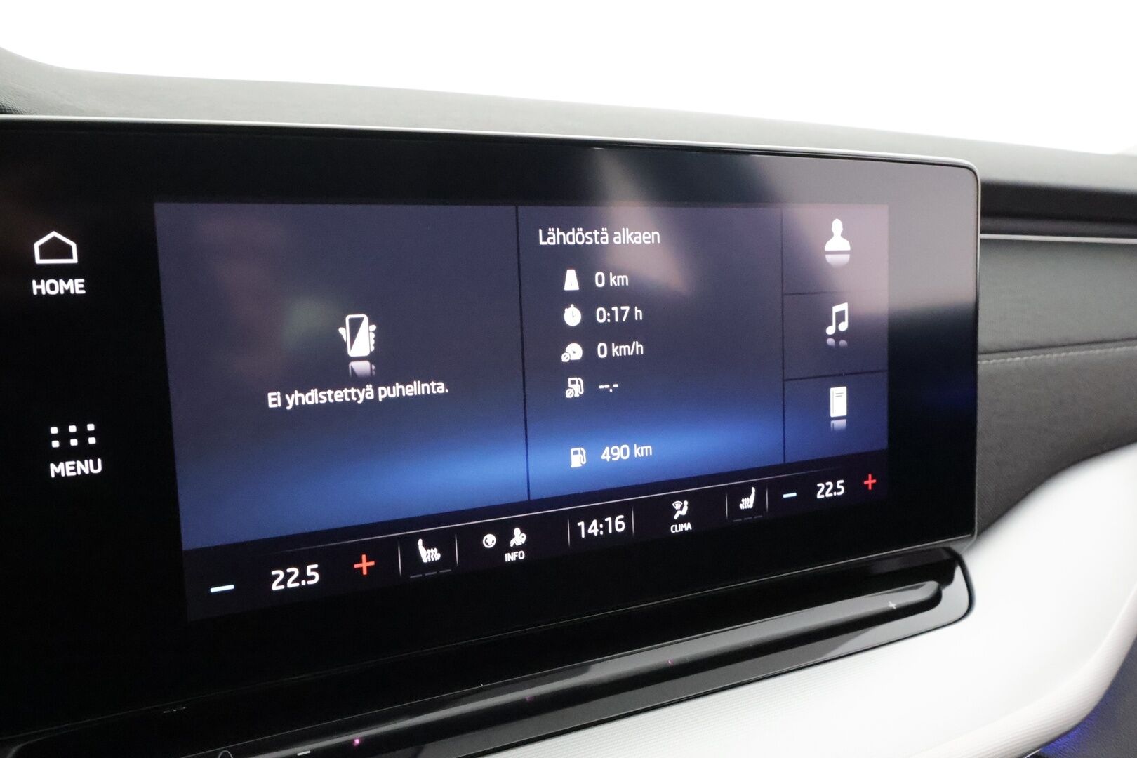 Skoda Octavia 2021 Combi 2.0 TDI 150 4x4 Style DSG  * ACC / Webasto / Koukku / Matrix-LED / P.kamera / Apple&Android * - Kahdet Renkaat / Suomi-auto