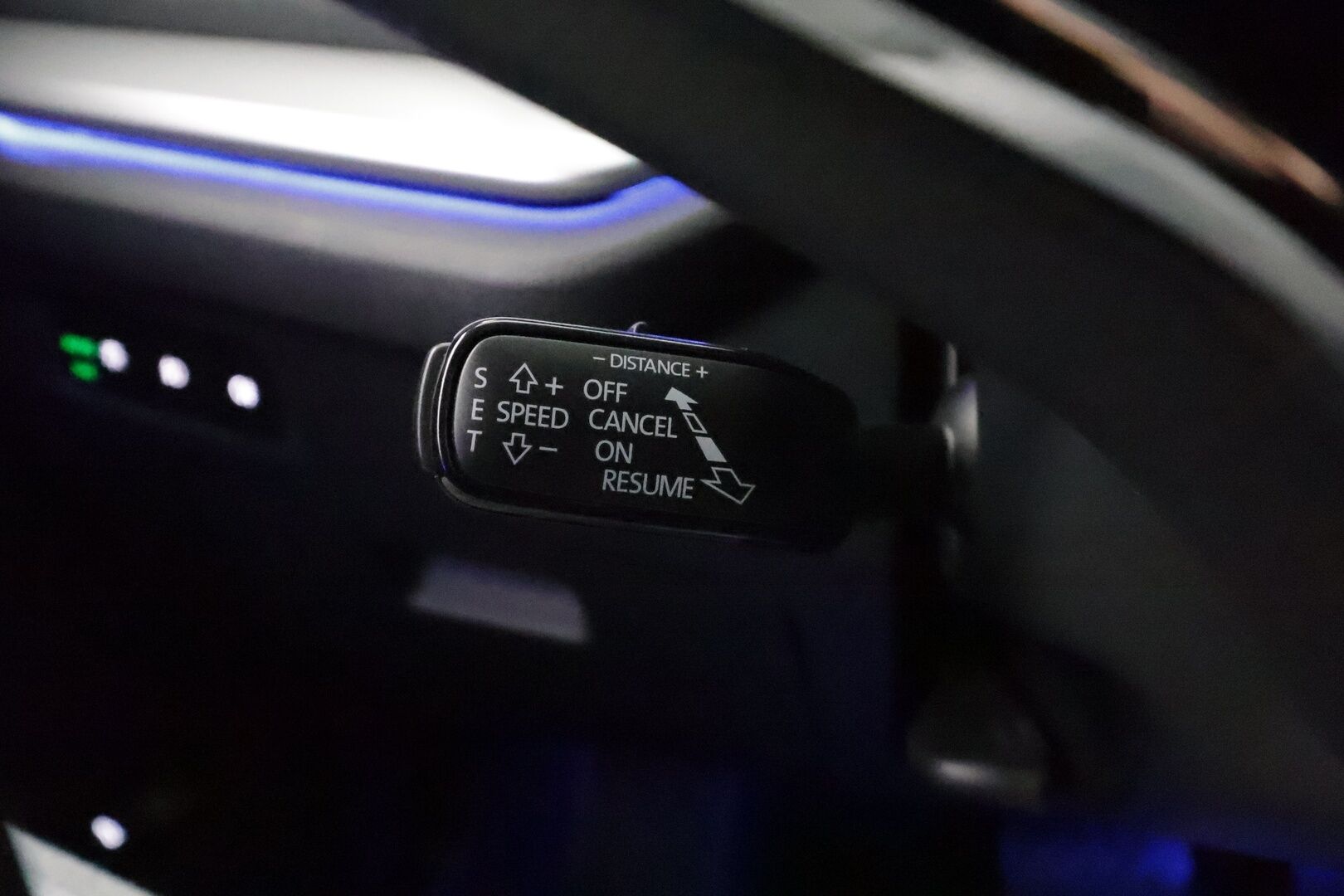 Skoda Octavia 2021 Combi 2.0 TDI 150 4x4 Style DSG  * ACC / Webasto / Koukku / Matrix-LED / P.kamera / Muistipenkki / Apple&Android * - Kahdet Renkaat / Suomi-auto - HULLUT AVAJAISHULINAT KORKOTARJOUS 3,29 %