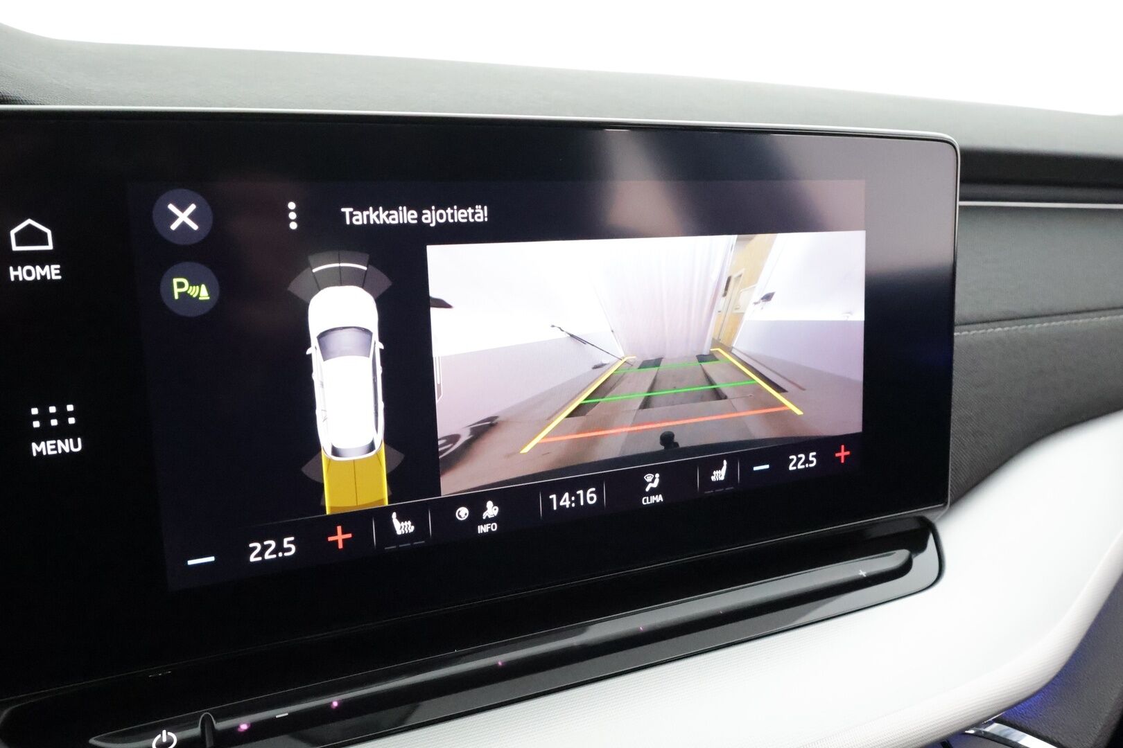 Skoda Octavia 2021 Combi 2.0 TDI 150 4x4 Style DSG  * ACC / Webasto / Koukku / Matrix-LED / P.kamera / Muistipenkki / Apple&Android * - Kahdet Renkaat / Suomi-auto