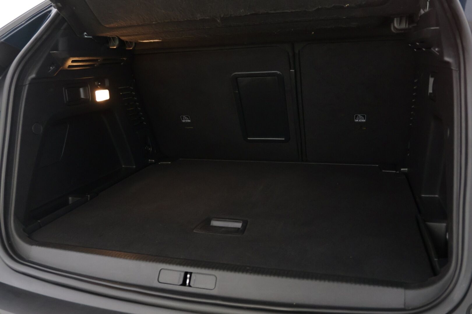 Peugeot 3008 2021 Active PureTech 130 EAT8 - Suomi-auto / Lohkolämmitin / Digimittaristo / P.Kamera / Vakkari