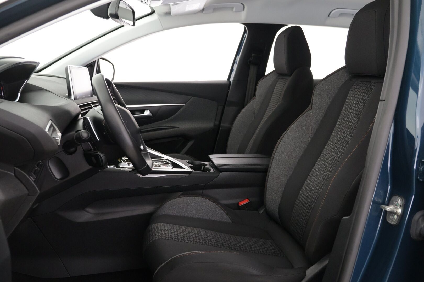 Peugeot 3008 2021 Active PureTech 130 EAT8 - Suomi-auto / Lohkolämmitin / Digimittaristo / P.Kamera / Vakkari