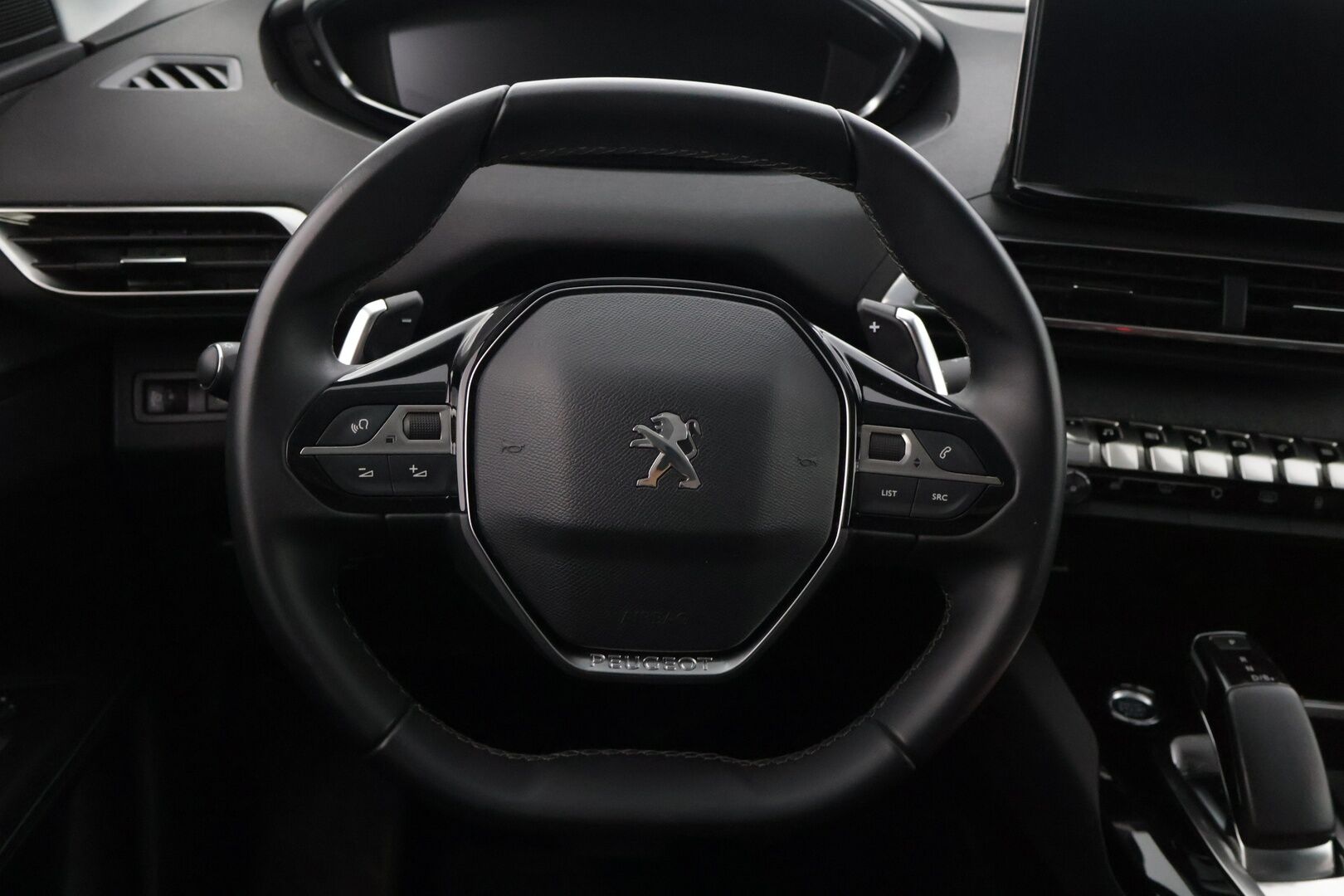 Peugeot 3008 2021 Allure Pack Motion Hybrid 225 * 2-.Om Suomiauto / Merkkihuollettu / Vetokoukku / Kaistavahti / Peruutuskamera / Keyless * - * Hyvät varusteet / Merkkiliikkeen Huoltohistoria/ 2om.- Suomi-auto / 2x renkaat aluvanteilla *