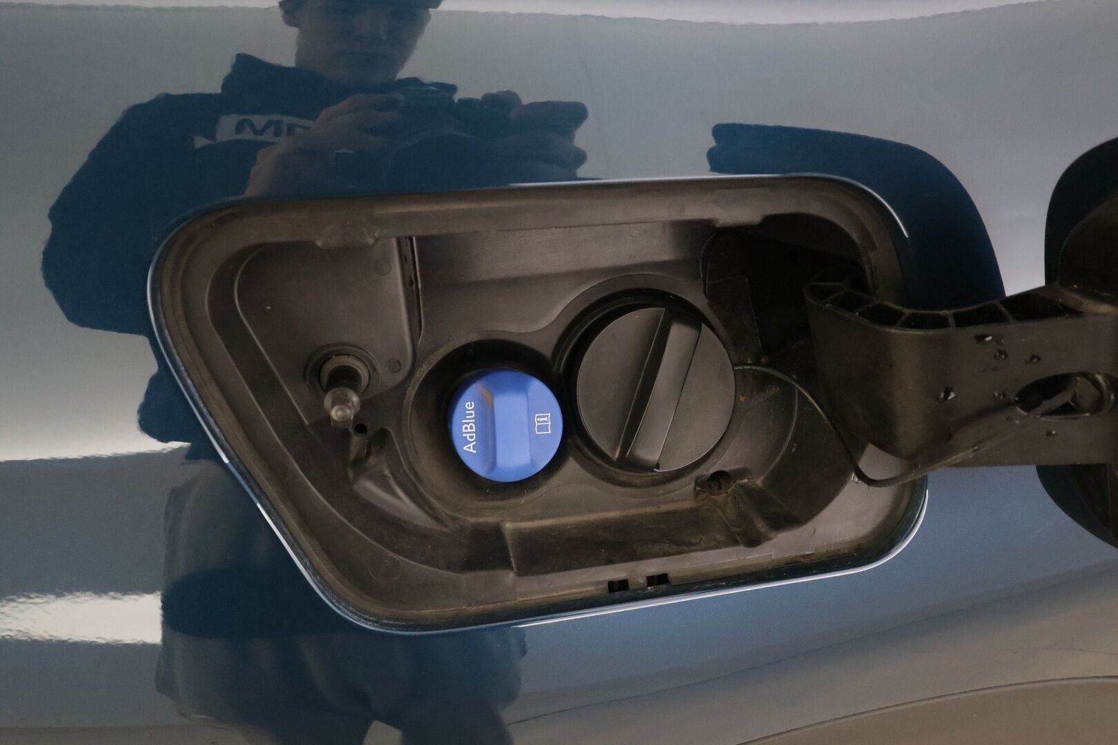 Peugeot 3008 2021 Allure 210 Anniversary BlueHDi 130 EAT8 * ACC / LED / P.Kamera / Kaistavahti / Navi / Keyless * - KATSO MIHIN HINTAAN! / 1-om Suomi-auto / Kahdet renkaat aluvanteilla / Juuri huollettu / Alv - HULLUT AVAJAISHULINAT KORKOTARJOUS 3,29 %