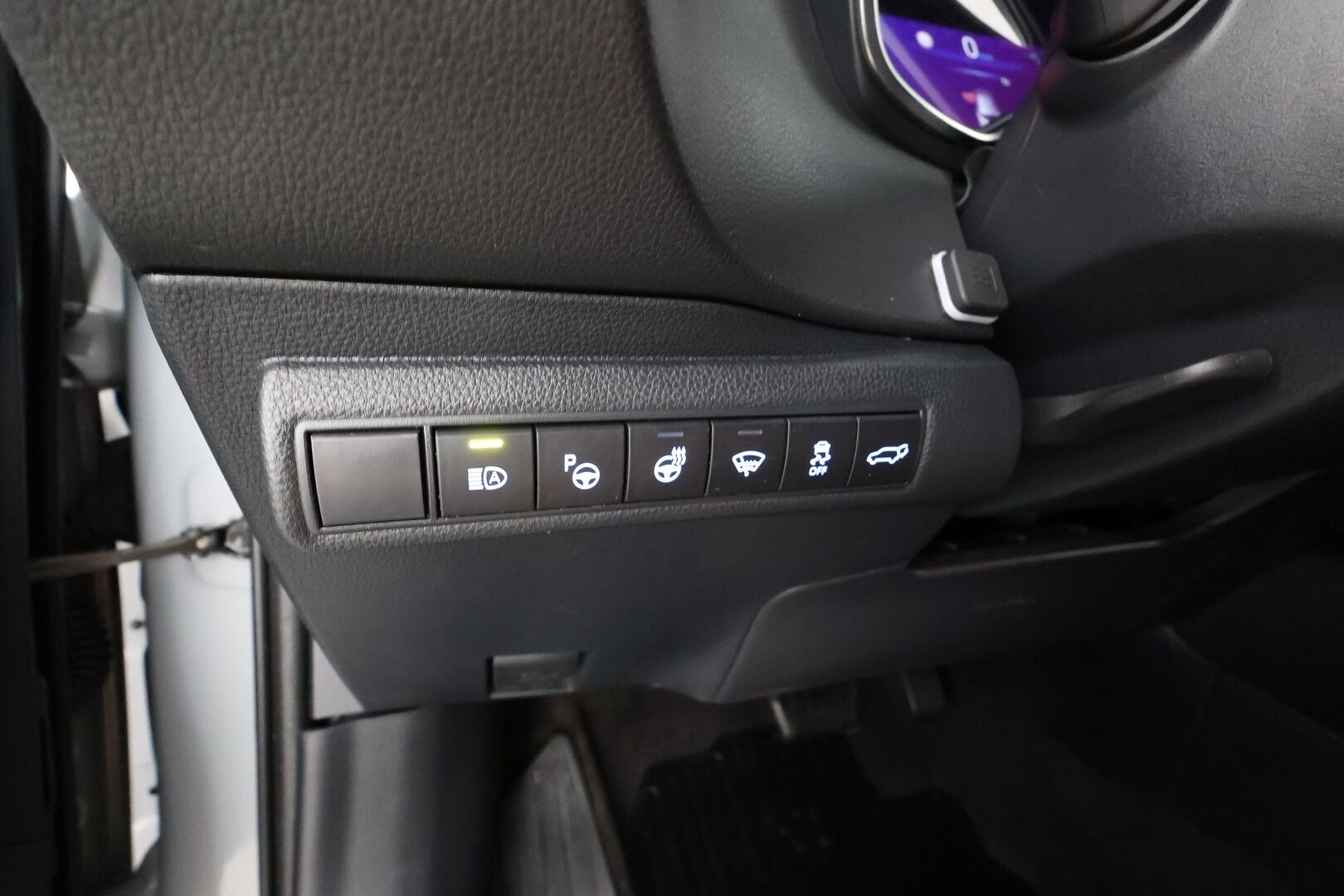 Toyota Corolla 2021 Touring Sports 1,8 Hybrid Style Business **Webasto / Koukku / Adapt.Vakkari / LED-valot / P.kamera / Navi** - 1 omisteinen Suomi-auto / Kahdet Renkaat