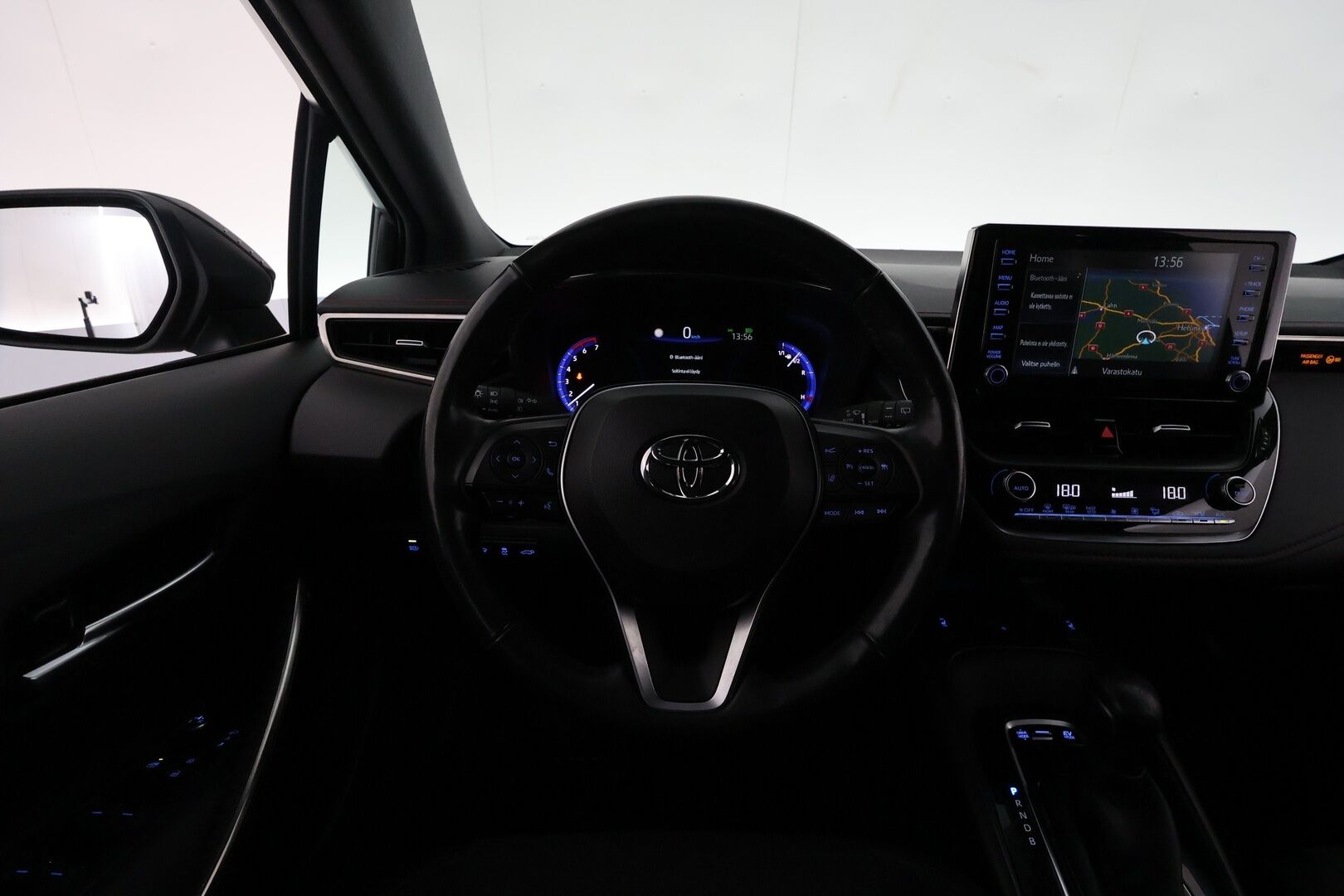 Toyota Corolla 2021 Touring Sports 1,8 Hybrid Style Business **Webasto / Koukku / Adapt.Vakkari / LED-valot / P.kamera / Navi** - 1 omisteinen Suomi-auto / Kahdet Renkaat