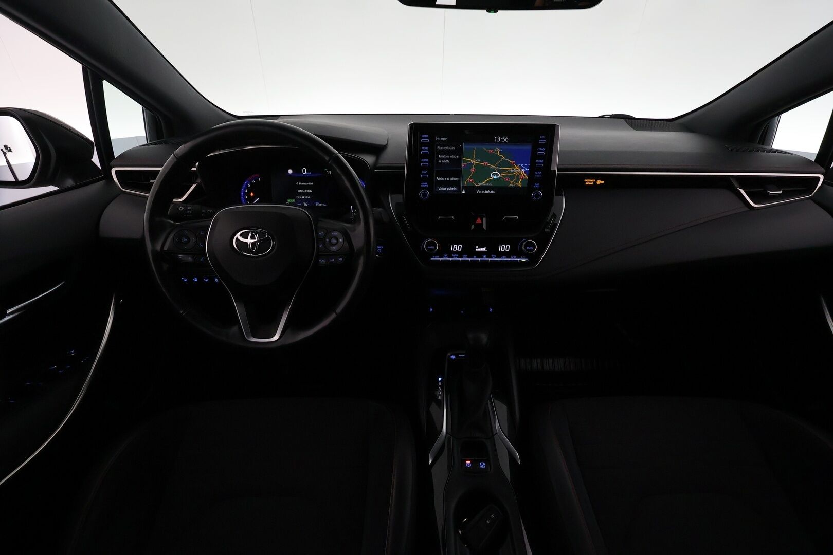 Toyota Corolla 2021 Touring Sports 1,8 Hybrid Style Business **Webasto / Koukku / Adapt.Vakkari / LED-valot / P.kamera / Navi** - 1 omisteinen Suomi-auto / Kahdet Renkaat