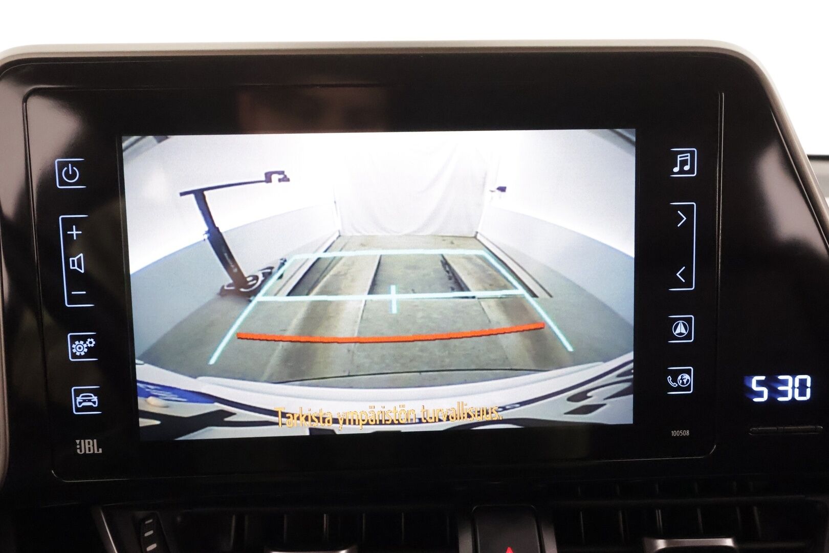 Toyota C-HR 2019 1,8 Hybrid Premium * Webasto / ACC / LED / P.Kamera / JBL / Kaistavahti / Navi / Keyless * - Suomi-auto / Kahdet renkaat - HULLUT BLACKWEEK JATKOT - KORKOTARJOUS 2,49%