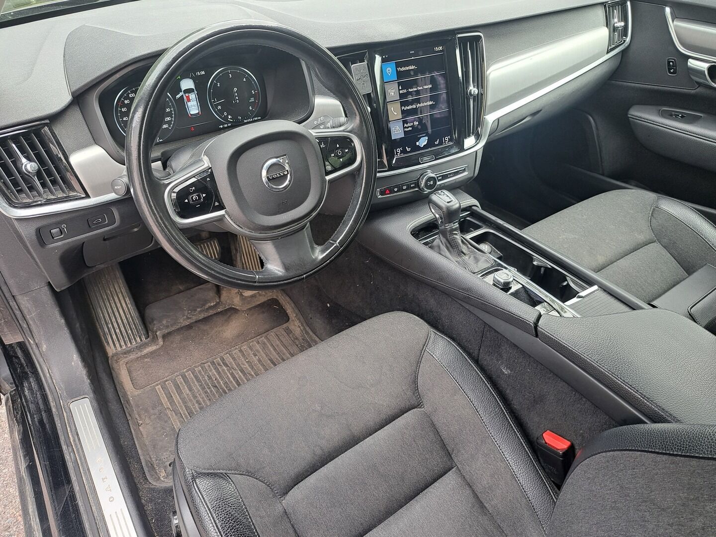 Volvo V90 2017 D3 AWD Business aut *Adapt.vakkari / Webasto / Juuri katsastettu! / VOC*