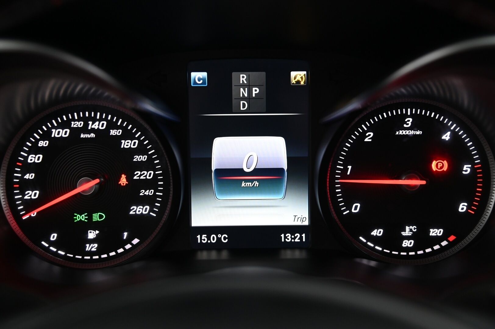 Mercedes-Benz C 2017 250 BlueTec T A 4MATIC Premium Business * Panorama / koukku / Webasto / Burmester / Vakkari / AMG Ulko / 360 Kamera * - Blis / 2x avain / 2x Renkaat / P-Tutka 