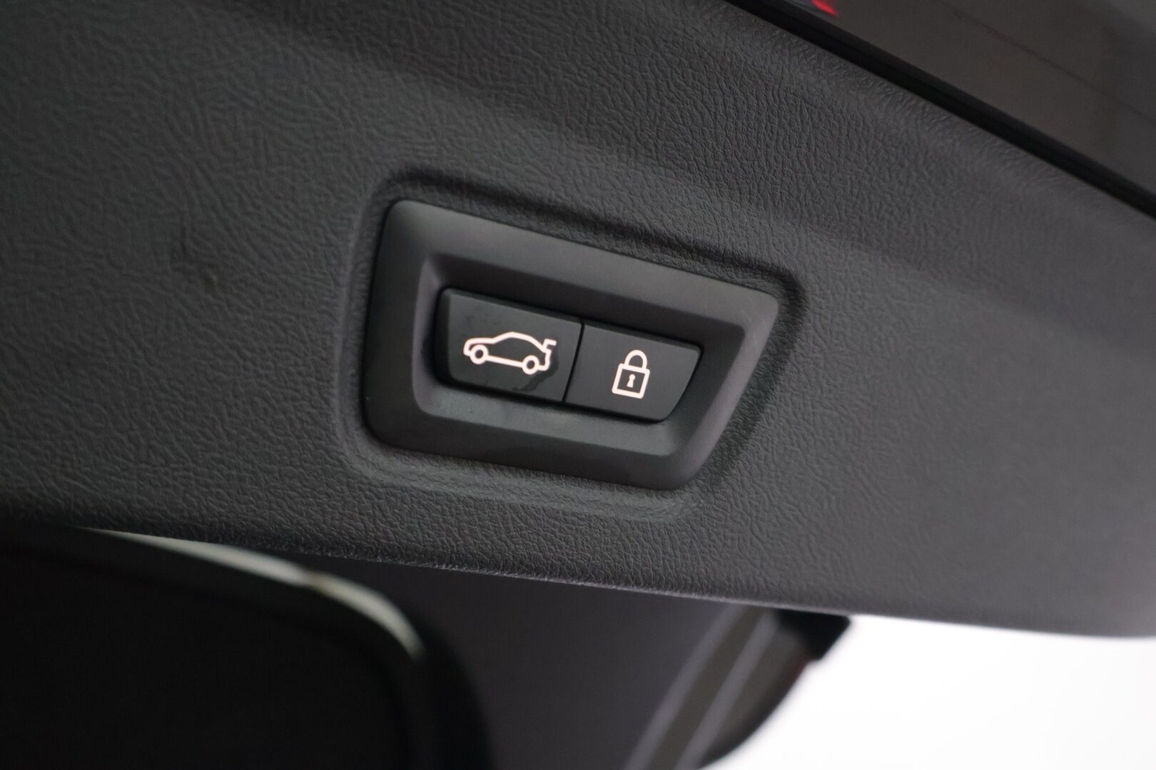 BMW i4 M50 2023 Fully Charged * 360° Kamera / Laserit / H&K / ACC / Muistipenkit / Lasikatto* - Akku kuntotarkastettu / Kahdet renkaat / Pienet kilsat