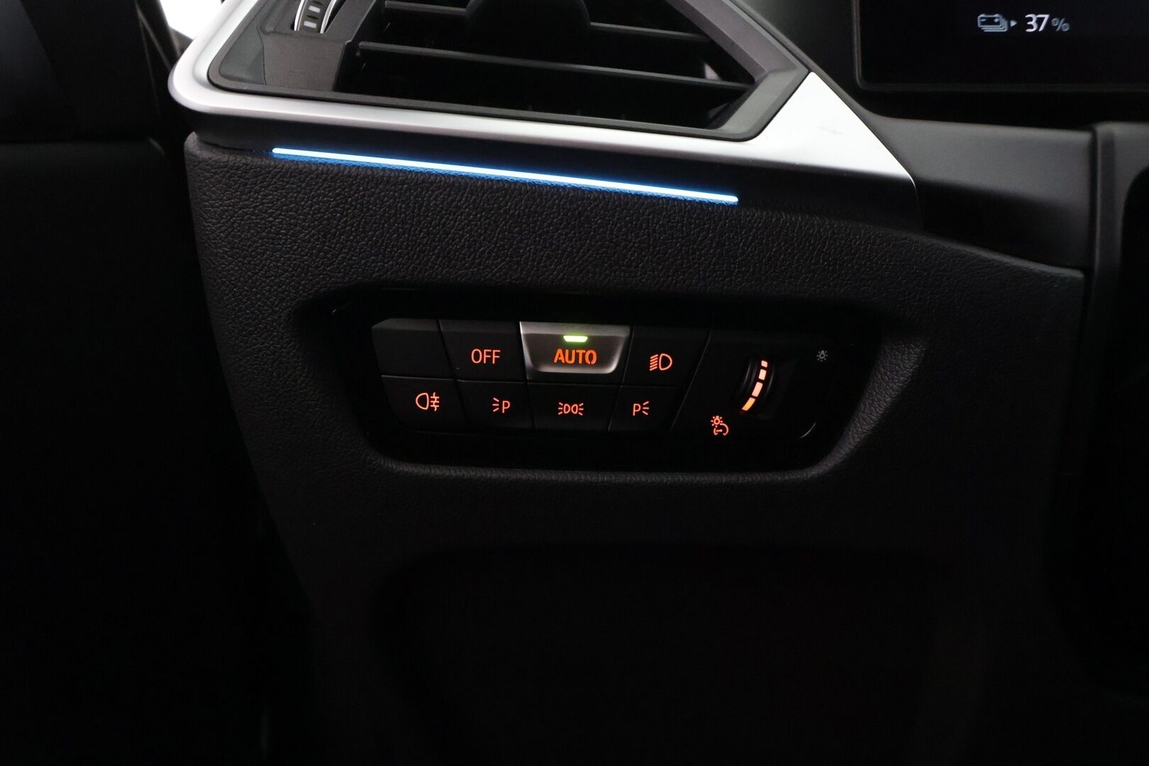 BMW i4 M50 2022 Fully Charged * 360° Kamera / Laserit / H&K / ACC / Muistipenkit / Lasikatto* - Akku kuntotarkastettu / Kahdet renkaat / Pienet kilsat