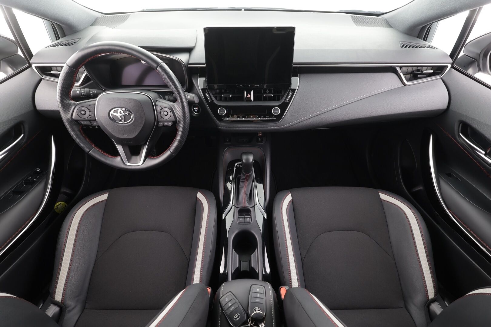 Toyota Corolla 2024 Touring Sports 1,8 Hybrid GR Sport - | ACC | LED | P.Kamera | Puolinahat | Katveavustin | Digimittaristo | Facelift | Kaistavahti | Kahdet renkaat |