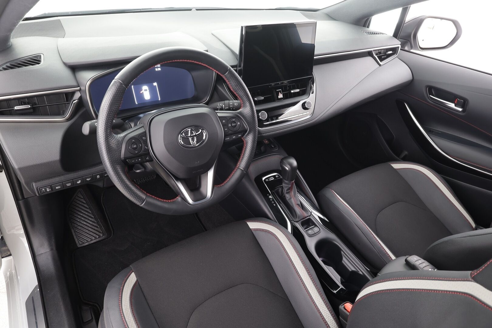 Toyota Corolla 2024 Touring Sports 1,8 Hybrid GR Sport - | ACC | LED | P.Kamera | Puolinahat | Katveavustin | Digimittaristo | Facelift | Kaistavahti | Kahdet renkaat |