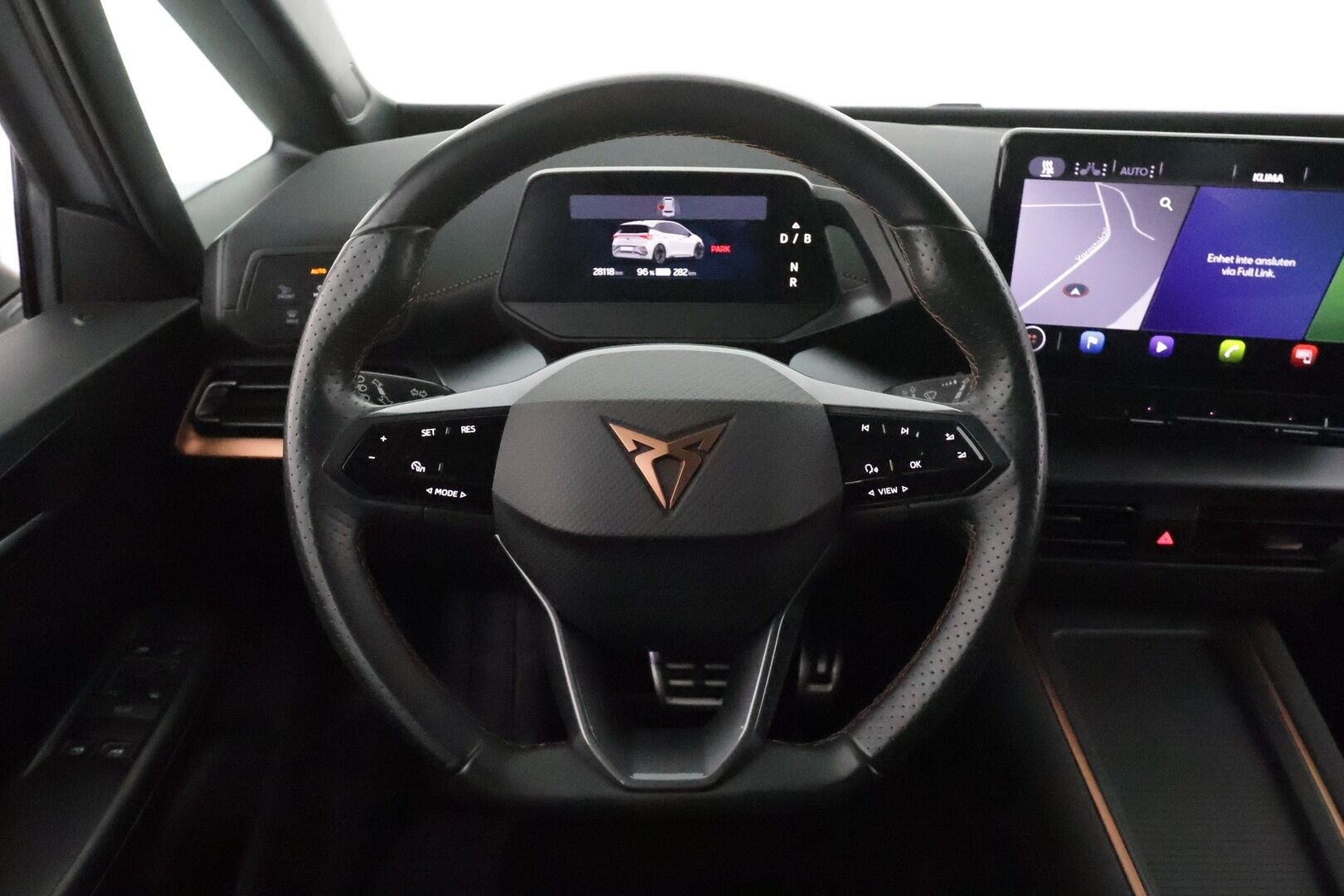 CUPRA BORN 2022 150 kW 58 kWh **Lämpöpumppu / Adapt.vakkari / P.kamera / KeylessGo / Sporttipenkit / Navi** - Kahdet renkaat aluvanteilla