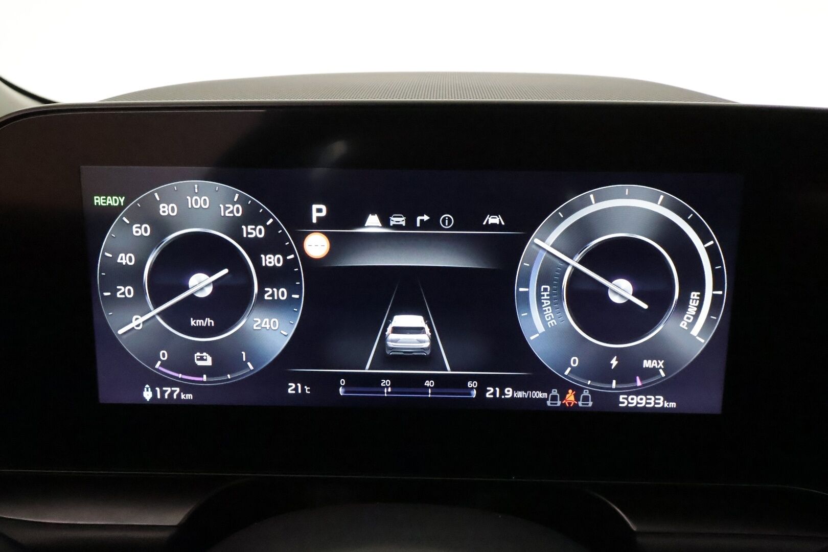 KIA NIRO 2023 Business 64 kWh 204 hv **Adapt.vakkari / Lämpöpumppu / P.kamera / LED / KeylessGo / Digimittaristo / Puolinahat** - Akku kuntotarkastettu / Merkkihuollettu / Kahdet renkaat aluvanteilla / Apple&Android 