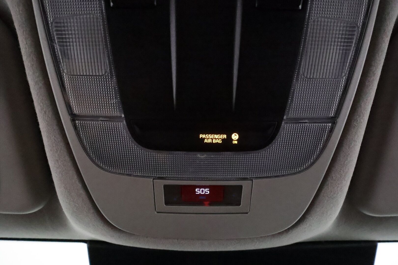 KIA NIRO 2023 Business 64 kWh 204 hv **Adapt.vakkari / Lämpöpumppu / P.kamera / LED / KeylessGo / Digimittaristo / Puolinahat** - Akku kuntotarkastettu / Merkkihuollettu / Kahdet renkaat aluvanteilla / Apple&Android 