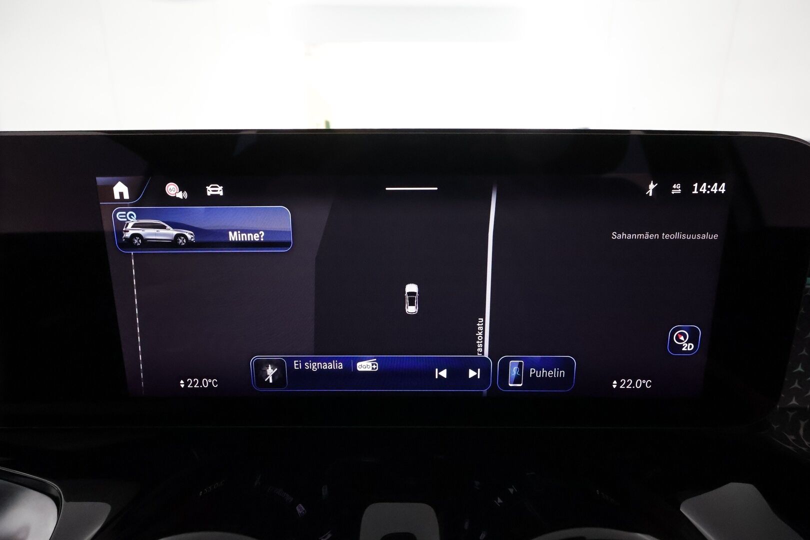 MERCEDES-BENZ EQB 2024 **300 4MATIC AMG Line **Adapt.vakkari / Facelift / HUD / 360° / Muistipenkit / Burmester / KeylessGo** - 3,99 % KORKOTARJOUS TÄHÄN AUTOON - Akku kuntotarkastettu / LED / Navi / Widescreen