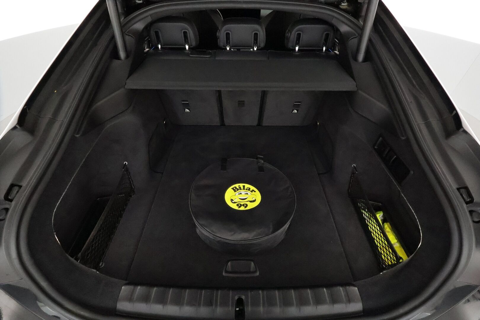 BMW I4 M50 2022 **Harman/Kardon / Adapt.Vakkari / Laser-LED / 360° / Sporttipenkki Muistilla / Comfort Access / Navi / Kaistavahti** - 3,99 % KORKOTARJOUS TÄHÄN AUTOON - Akku kuntotarkastettu / 2x Latauskaapelit / Merkkihuollettu! / **HUIPPU KAMOILLA**