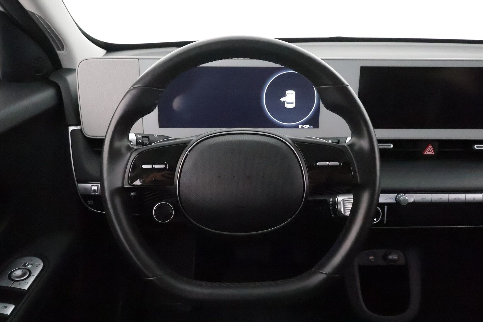 HYUNDAI IONIQ 5 2022 73 kWh 305 hv AWD Style - Lämpöpumppu / Adapt.Vakkari / 360-Kamera / BLIS / Digimittari / HDA / KeylessGo / Hyvät varusteet / Juuri tullut Tampereelle!