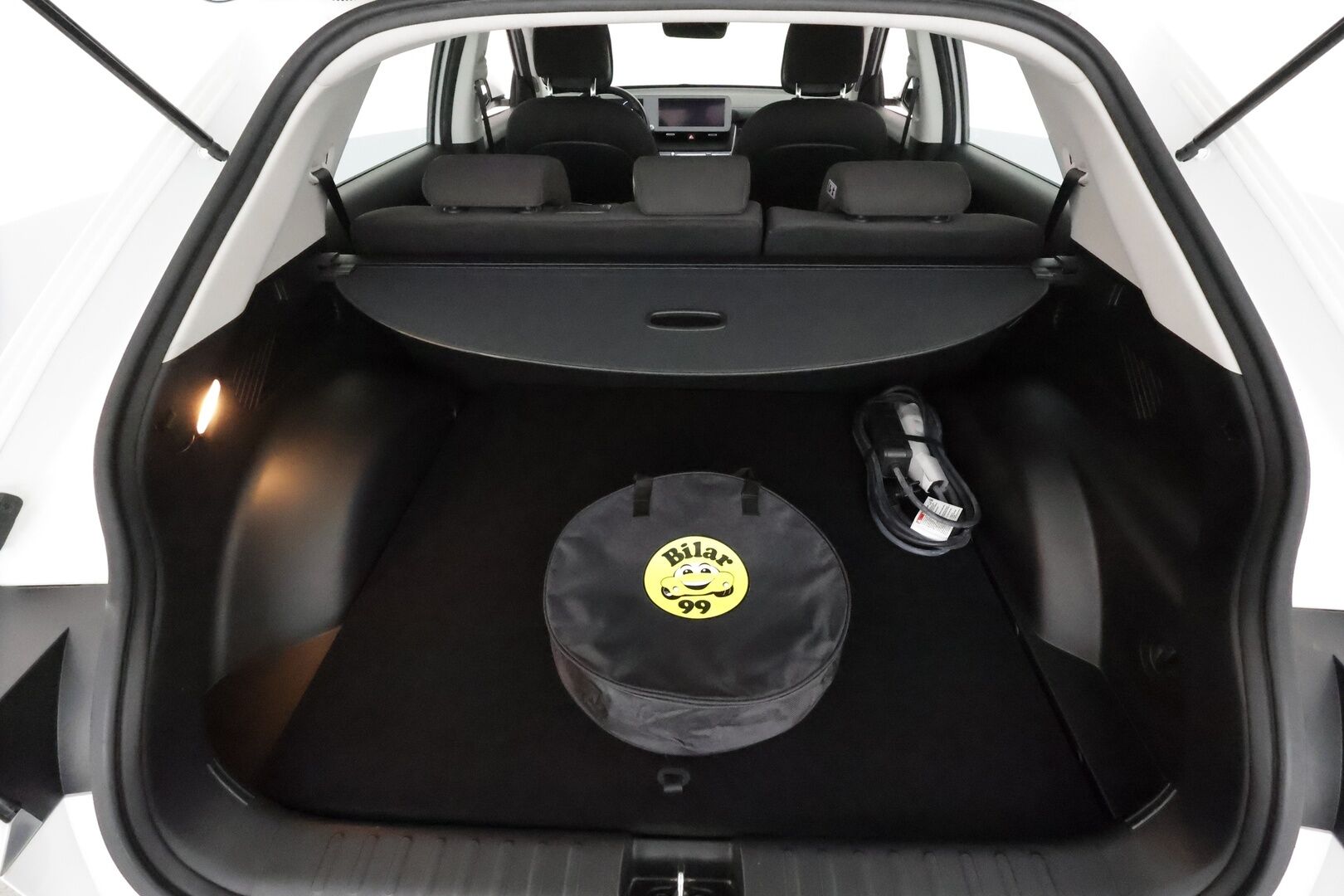 HYUNDAI IONIQ 5 2022 73 kWh 305 hv AWD Style - Lämpöpumppu / Adapt.Vakkari / 360-Kamera / BLIS / Digimittari / HDA / KeylessGo / Hyvät varusteet / Juuri tullut Tampereelle!