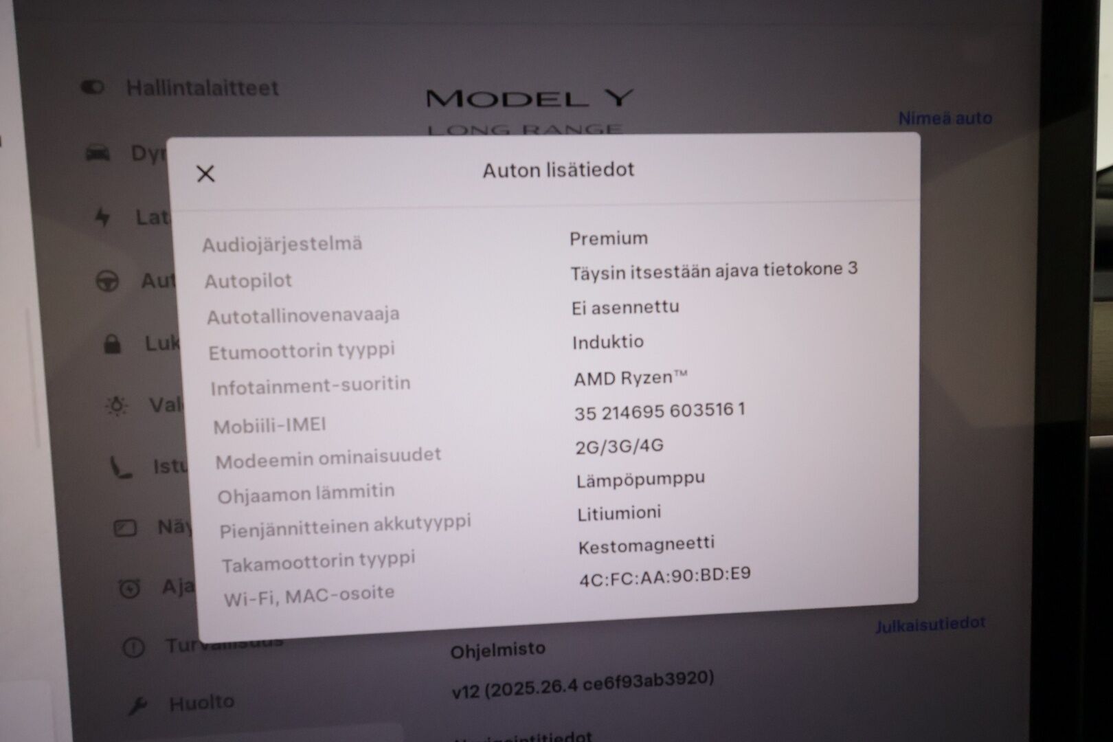 TESLA MODEL Y 2022 Long Range Dual Motor AWD **Lasikatto / Lämpöpumppu / Adapt.Vakkari / Matrix-LED / P. Kamera / Muistipenkki / Navi** - 3,99 % KORKOTARJOUS TÄHÄN AUTOON 31.8. ASTI! - 