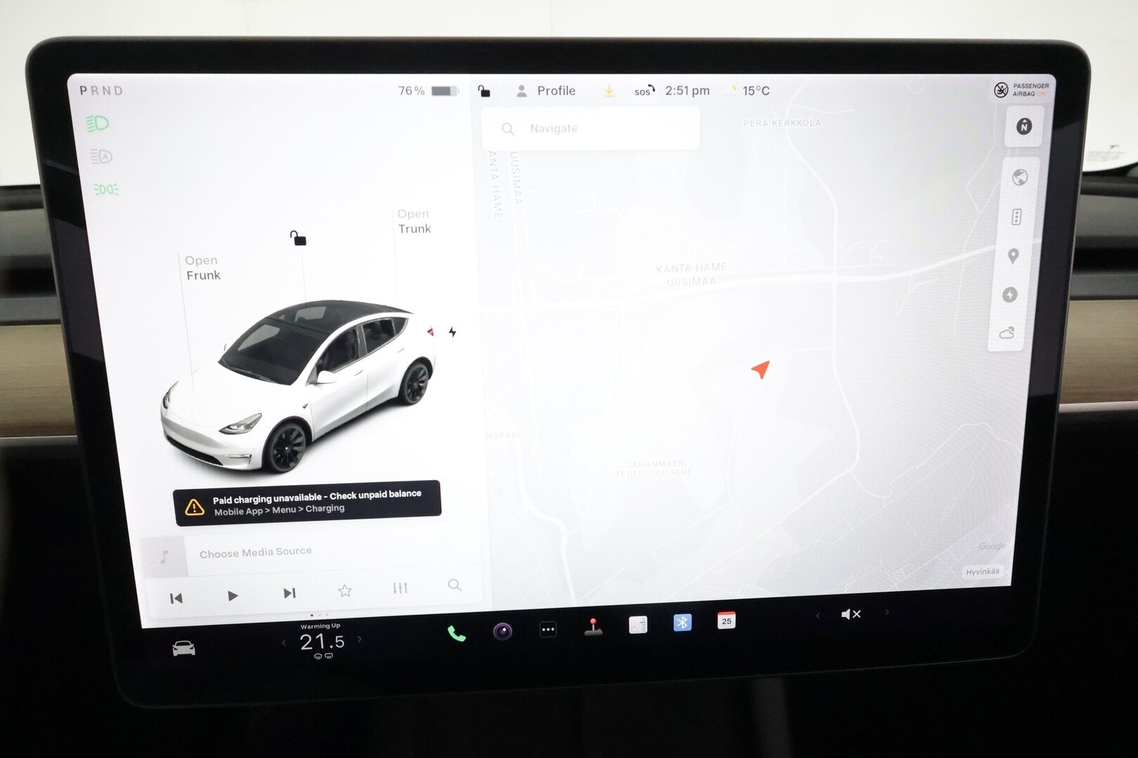 TESLA MODEL Y 2021 Long Range Dual Motor AWD * Vetokoukku / Lasikatto / Lämpöpumppu / ACC / Matrix / P. Kamera / Navi / Keyless * - 2x renkaat ja vanteet / Akku kuntotarkastettu - Osta nyt, maksa vasta ensi vuonna