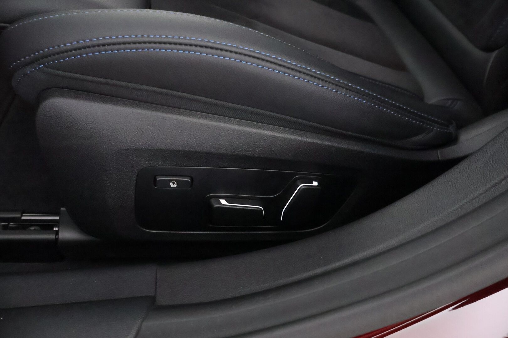 BMW I4 M50 2024 G26 xDrive Gran Coupe - Adapt.Vakkari / Harman&Kardon / HUD / Peruutuskamera / Adapt.LED / Nahka-Alcantara / Muistipenkki / Näyttävä!