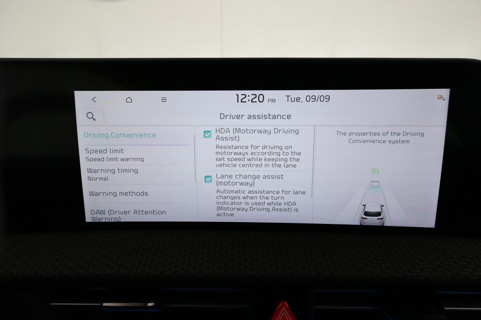 KIA EV6 2022 AWD 77 kWh 325 hv **ACC / HUD / Meridian / 360° / ILP / Ilmastoidut nahat / Muistipenkki / Navi / LED / KeylessGo** - 3,99 % KORKOTARJOUS TÄHÄN AUTOON 14.9. ASTI! - Merkkihuollettu