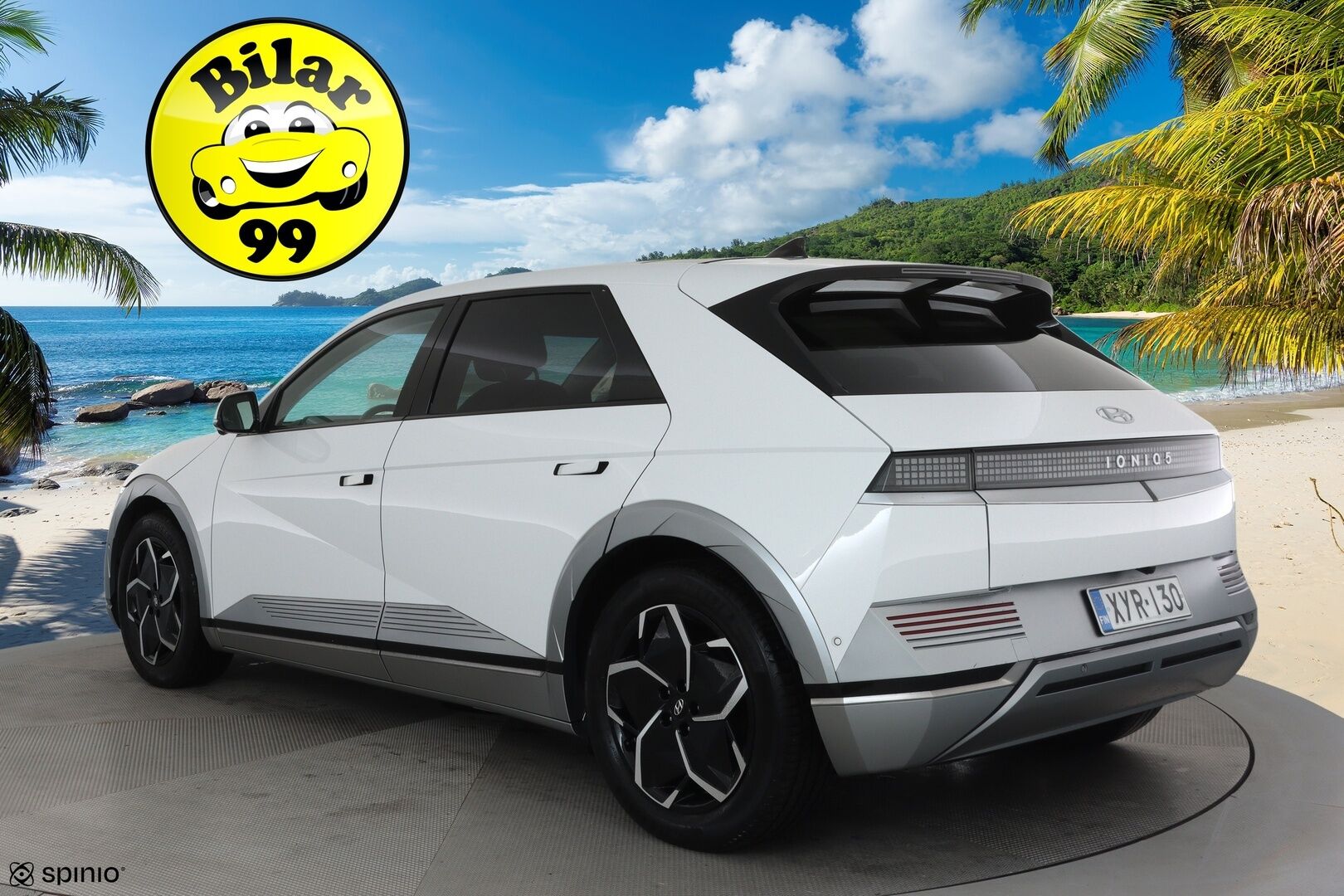 HYUNDAI IONIQ 5 2022 77 kWh 229 hv **ACC / HUD / ILP /  Lasikatto / Bose / 360° / Muistipenkki / Ilmastoidut nahat / Navi / LED** - Akku kuntotarkastettu SoH 96,5% / Merkkihuollettu
