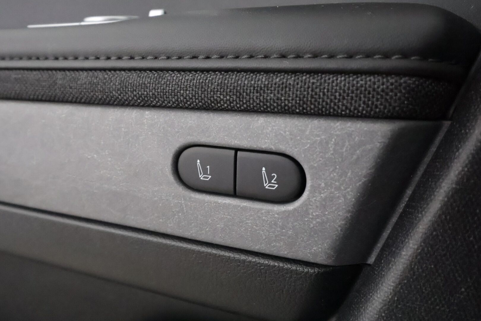 HYUNDAI IONIQ 5 2022 77 kWh 229 hv **ACC / HUD / ILP /  Lasikatto / Bose / 360° / Muistipenkki / Ilmastoidut nahat / Navi / LED** - Akku kuntotarkastettu SoH 96,5% / Merkkihuollettu