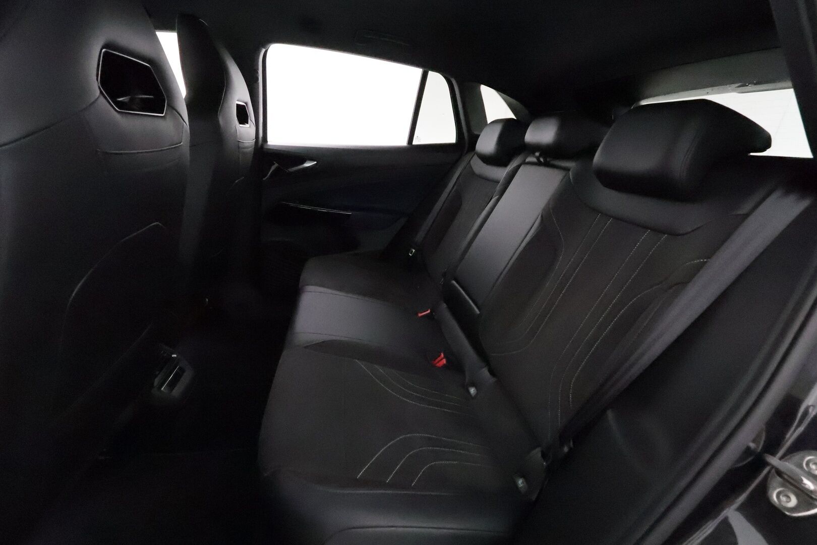 VOLKSWAGEN ID.4 2022 GTX Dual Motor AWD, akku 77 kWh * Lämpöpumppu / Adapt.Vakkari / Matrix LED / Sporttipenkit Muistilla / Navi / Peruutuskamera - 3,99 % KORKOTARJOUS TÄHÄN AUTOON 28.9. ASTI! - Merkkihuollettu! / Akku kuntotarkastettu / Huippuvarusteet!