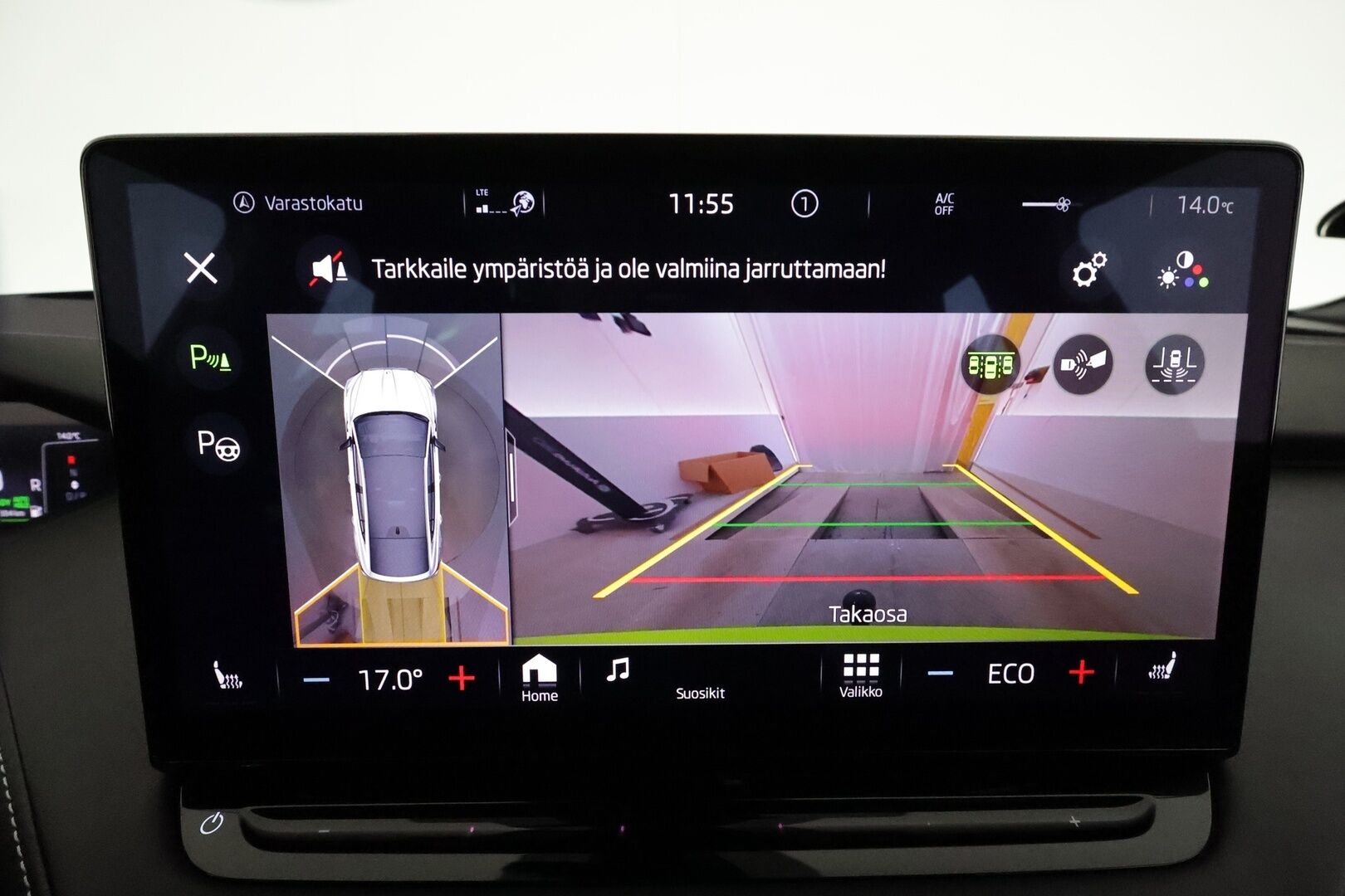 SKODA ENYAQ 2023 80x 4x4 RS iV * Lämpöpumppu / Canton / HUD / Lasikatto / Matrix LED / Vetokoukku / Hierova Muistipenkki / Navi - 3,99 % KORKOTARJOUS TÄHÄN AUTOON 23.9. ASTI! - Merkkihuollettu / Erikoisväri / Akku kuntotarkastettu / Travel Assist / Supervarusteet!