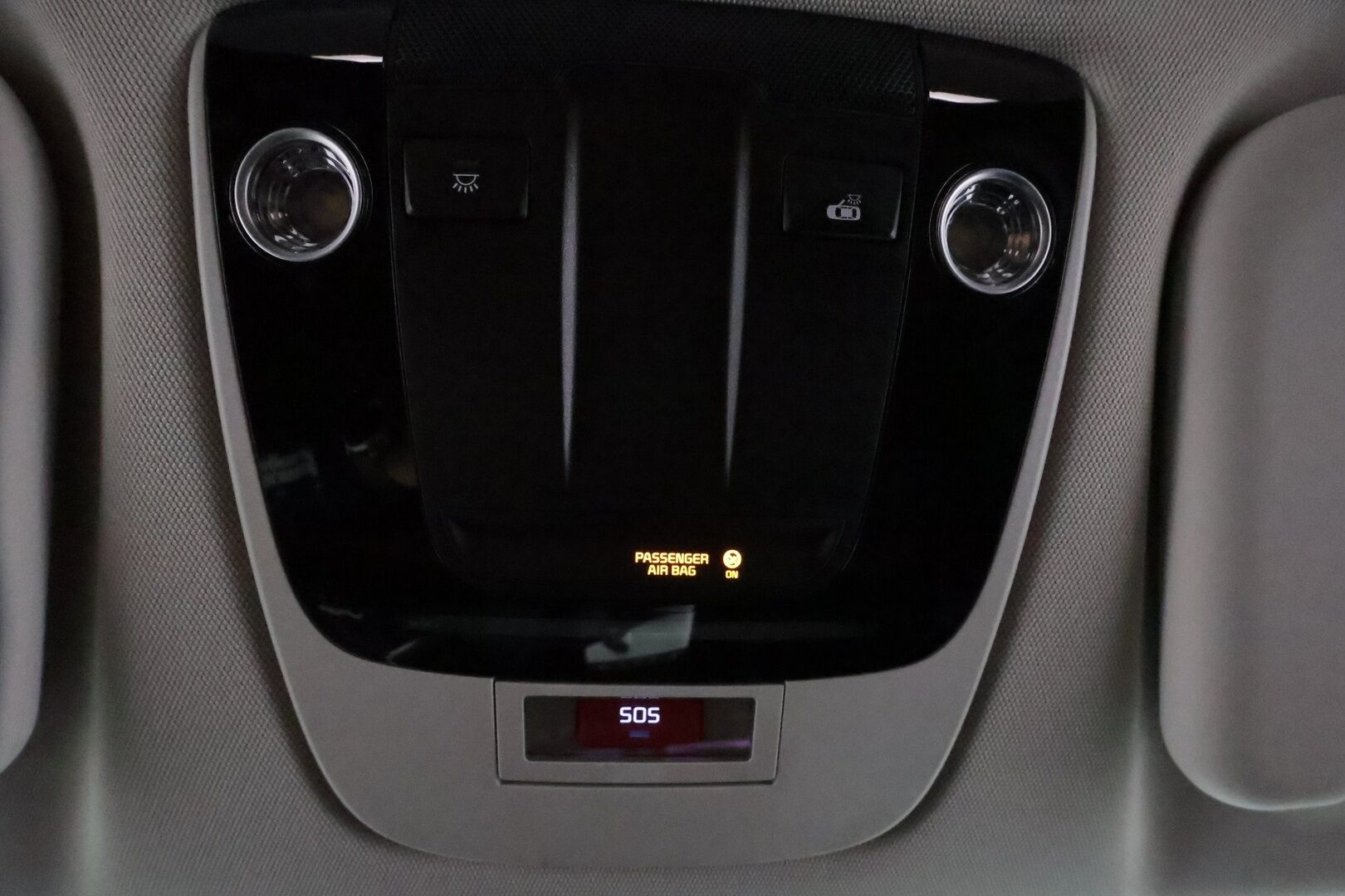 KIA EV6 2023 77,4kWh RWD **ACC / HUD / Meridian / 360° / ILP / Muistipenkki / Ilmastoidut nahat / Navi / LED** - ALV / Merkkihuollettu / Akku kuntotarkastettu / Huippu varusteet!