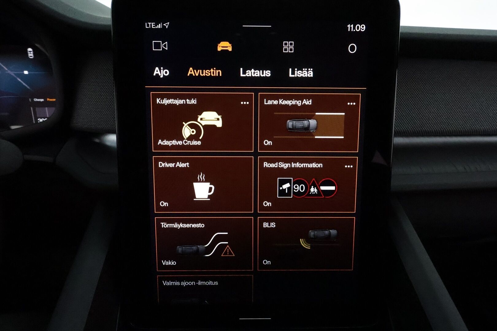 POLESTAR 2 2022 Long Range Dual Motor, 300kW, 78kWh *ACC / 360° / H&K / Muistipenkki / Lasikatto / LED / Navi / ILP* - Akku kuntotarkastettu / Kahdet renkaat aluvanteilla / Merkkihuollettu - Osta nyt, maksa vasta ensi vuonna