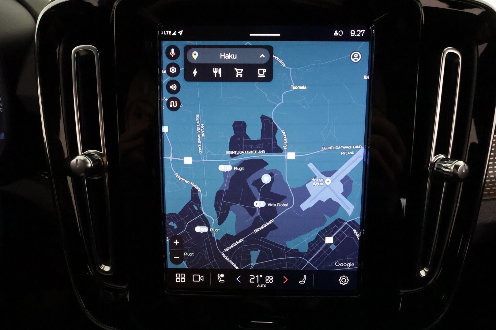 Volvo XC40 2022 P8 AWD Recharge Twin Plus *Styling Kit / ACC / Full LED / P.kamera / Navi / Facelift / Muistipenkki / BLIS / ILP* - Merkkihuollettu / Akku kuntotarkastettu