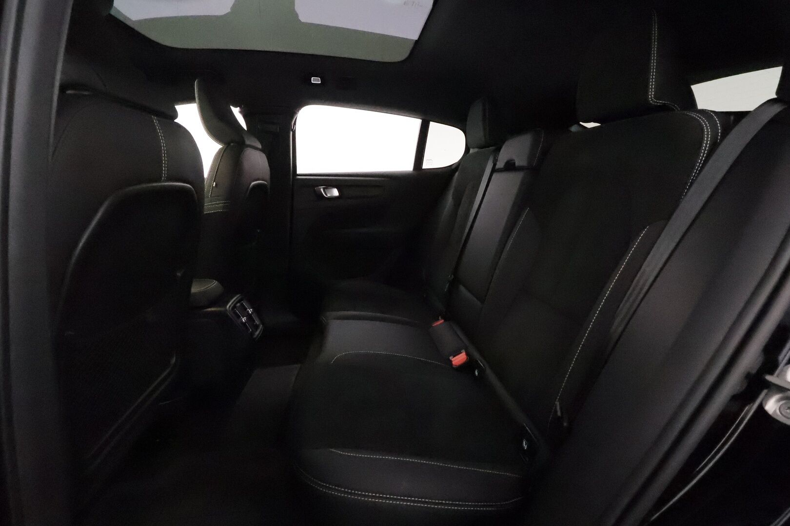 Volvo C40 2023 Recharge Twin motor Ultimate *Koukku / ACC / H&K / ILP / 360° / Muistipenkki / Lasikatto / Navi / Sporttipenkit* - Merkkihuollettu - Osta nyt, maksa vasta ensi vuonna