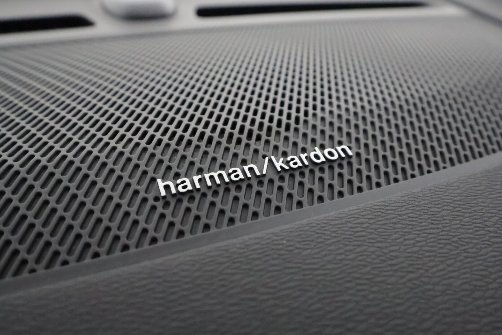 Volvo C40 2023 Recharge Twin motor Ultimate *Koukku / ACC / H&K / ILP / 360° / Muistipenkki / Lasikatto / Navi / Sporttipenkit* - Merkkihuollettu - Osta nyt, maksa vasta ensi vuonna