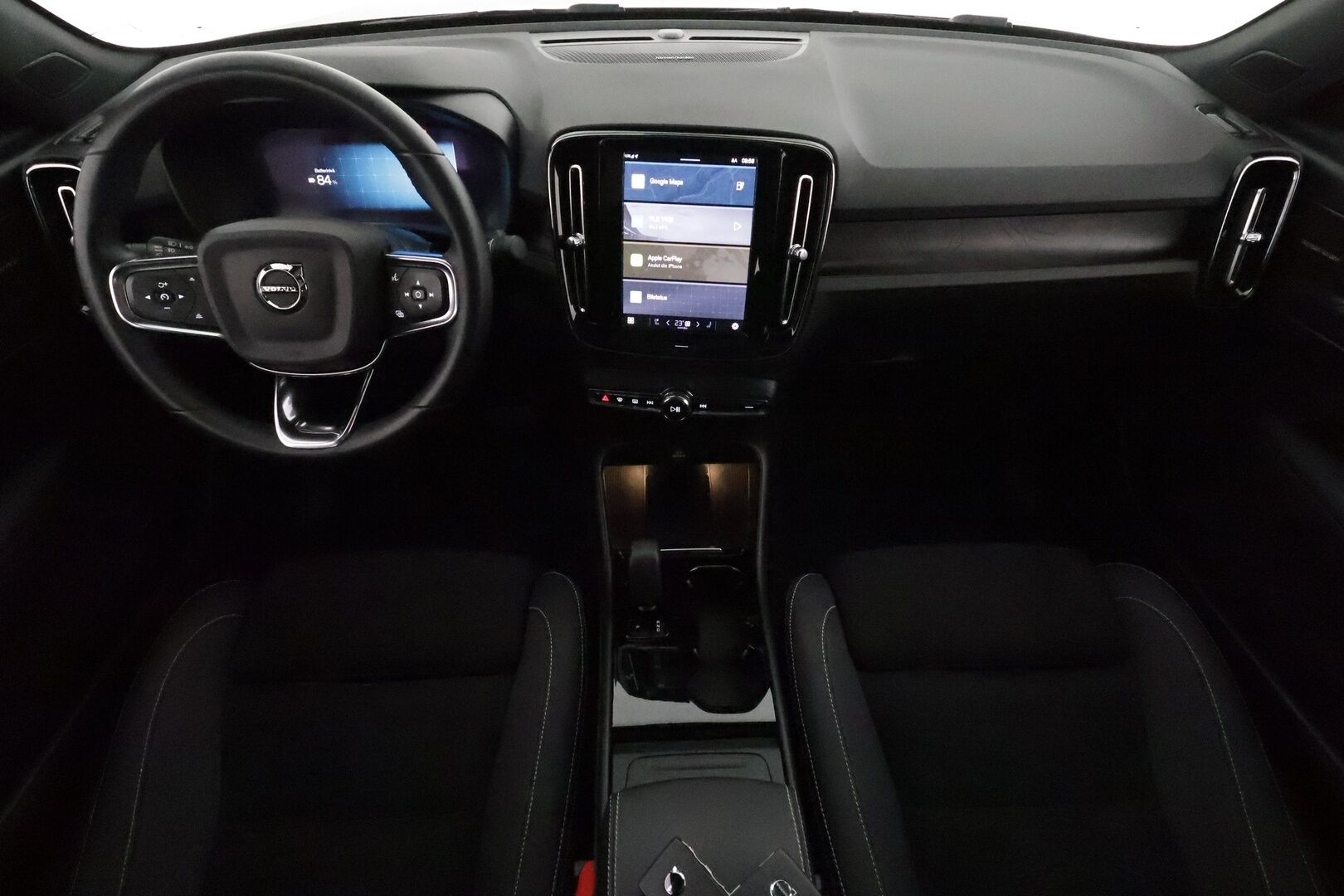 Volvo C40 2023 Recharge Twin motor Ultimate *Koukku / ACC / H&K / ILP / 360° / Muistipenkki / Lasikatto / Navi / Sporttipenkit* - Merkkihuollettu