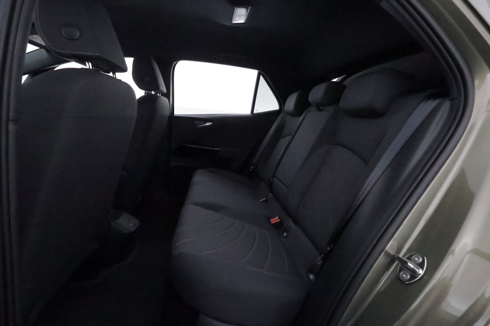 VOLKSWAGEN ID.3 2024 Pro Business 150 kW, akku 58 kWh *ACC / ILP / IQ.Light / Kamera / Navi* - KATSO KAMPANJAHINTA! / SoH 96,9% / Facelift / ALV / Seuraava huolto 189pv - HULLU BLACKWEEK KORKOTARJOUS 2,49%