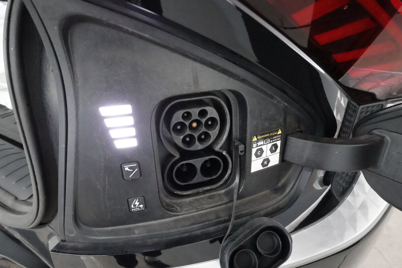KIA EV6 2022 77,4kWh AWD *ACC / P.kamera / HUD / Meridian / LED / Navi / Widescreen* - Akku kuntotarkastettu / Kahdet renkaat aluvanteilla