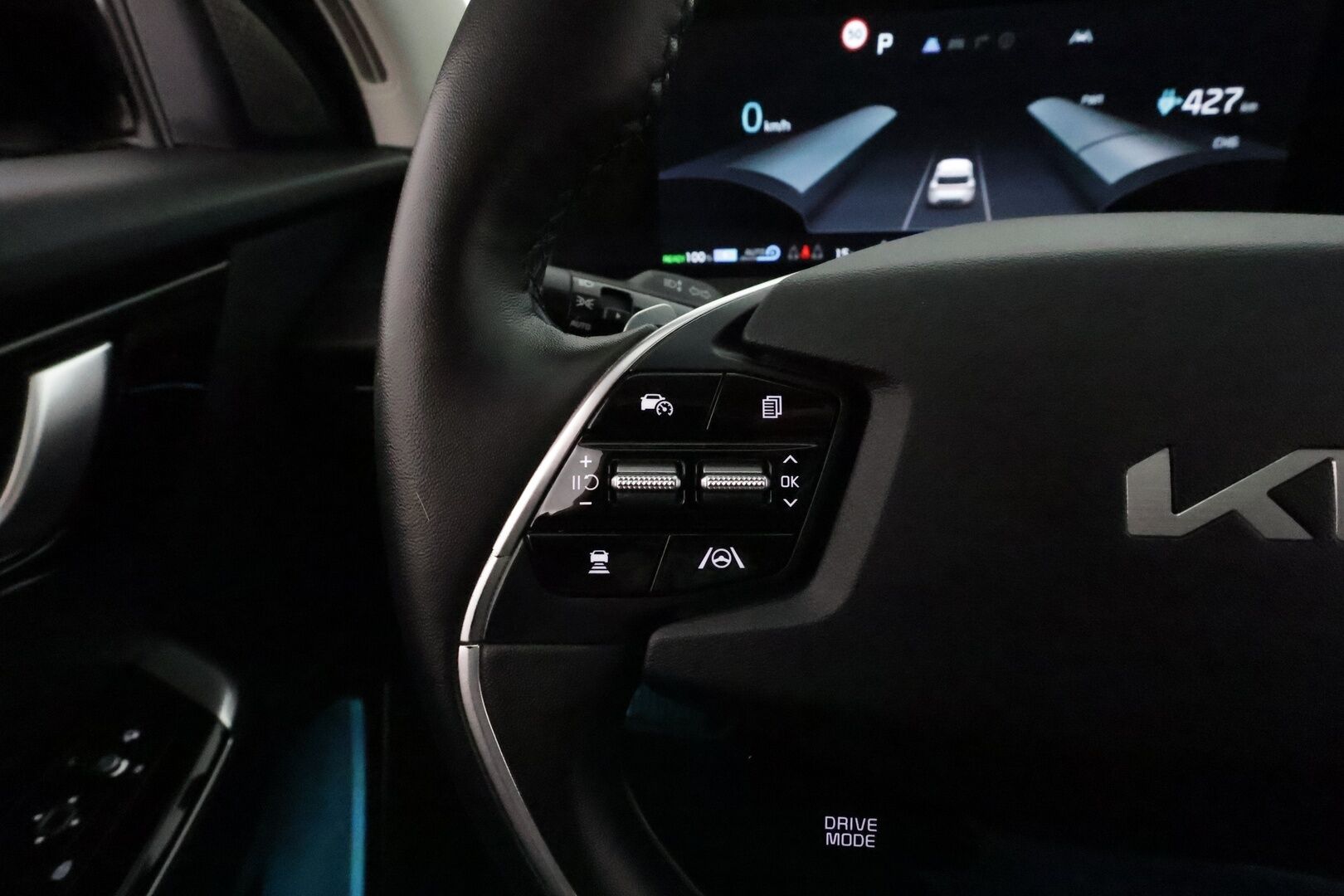 KIA EV6 2022 77,4kWh AWD *ACC / P.kamera / HUD / Meridian / LED / Navi / Widescreen* - Akku kuntotarkastettu / Kahdet renkaat aluvanteilla