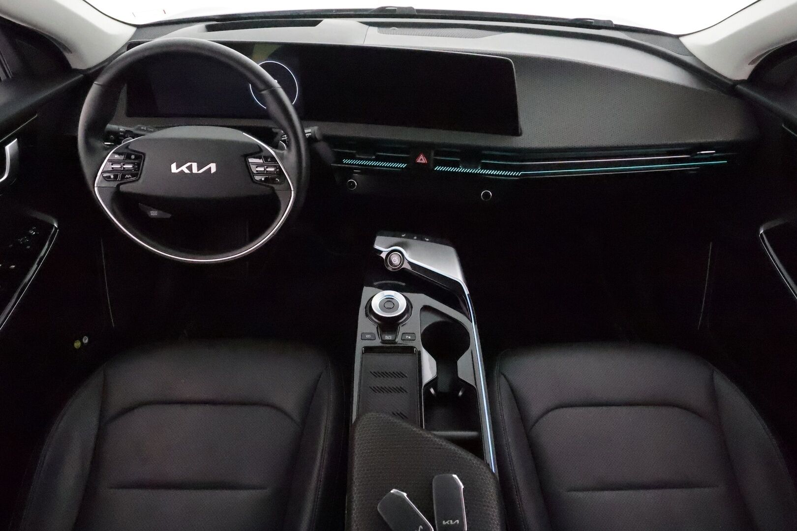 KIA EV6 2022 77,4kWh AWD *ACC / P.kamera / HUD / Meridian / LED / Navi / Widescreen* - Akku kuntotarkastettu / Kahdet renkaat aluvanteilla