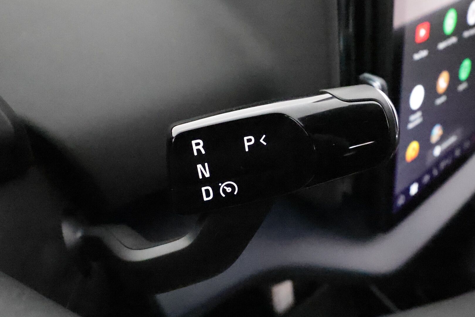 Volvo EX30 2024 Single Core *ILP / Koukku / ACC / LED / P.kamera / Puolinahat / Navi / Kaistavahti* - Kahdet Renkaat