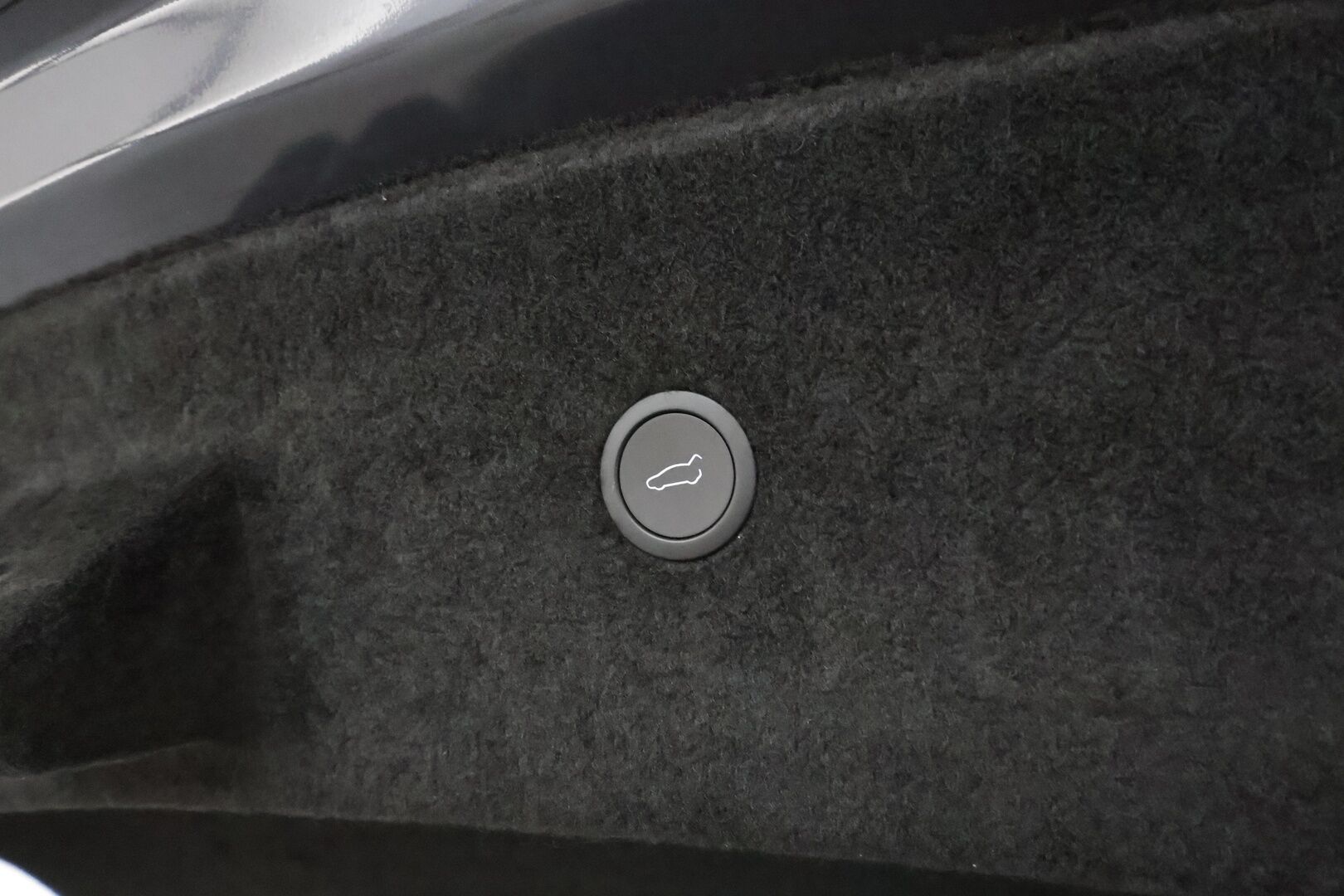 TESLA MODEL S 2023 Long Range * Vetokoukku / Matrix LED / Ilmastoidut Vaaleat Nahat / Peruutuskamera / Lämpöpumppu - Yoke Ratti / Takanäyttö / Premium Audio / Supervarusteet! - HULLU BLACKWEEK KORKOTARJOUS 2,49%